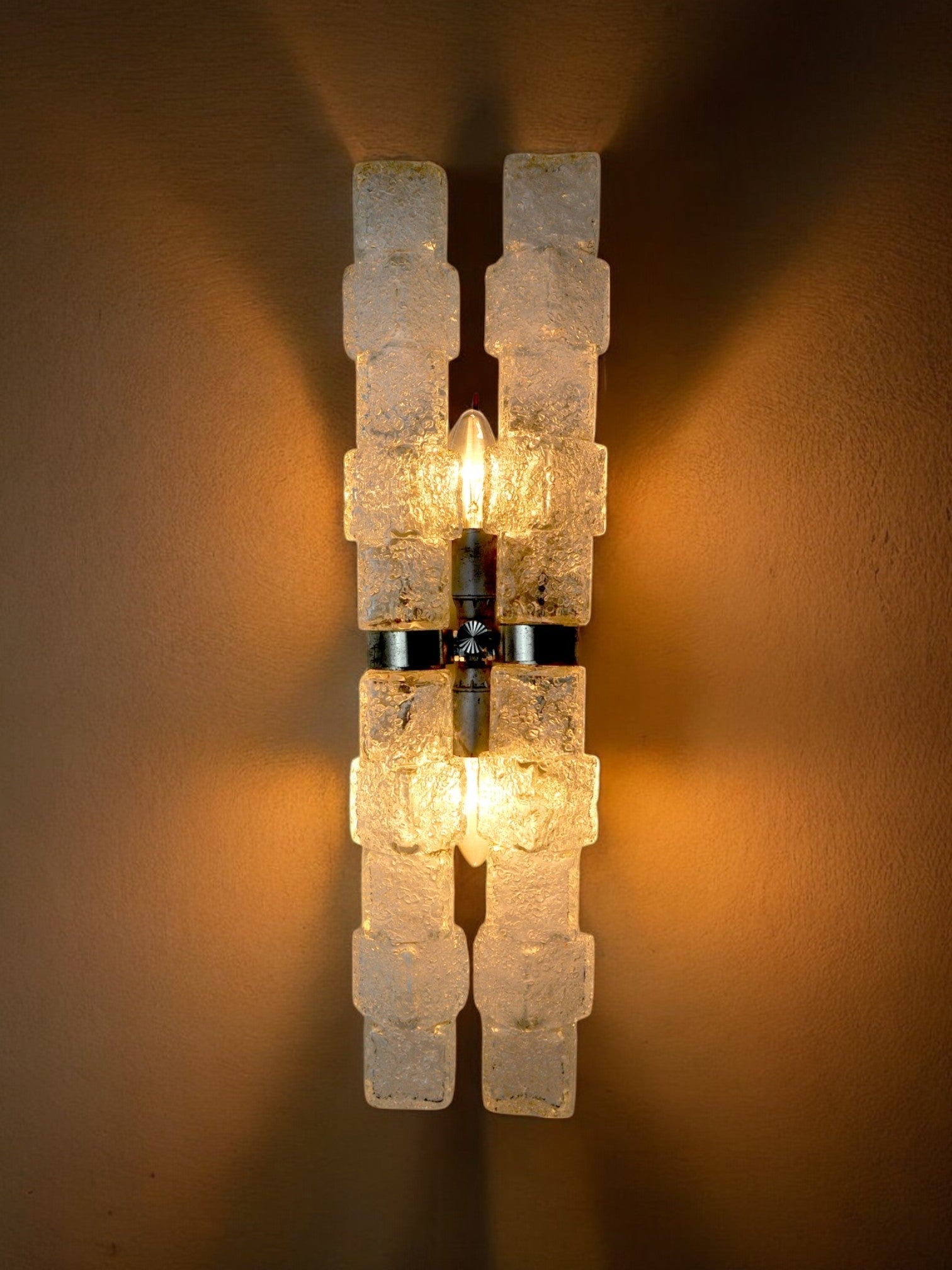 Murano wall lamp, frosted icicles, Italy, 1970