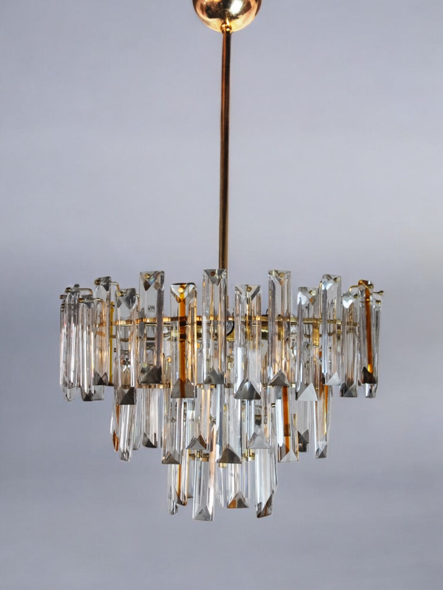 Two-tone Venini chandelier, 3 levels, murano glass, Italy, 1970