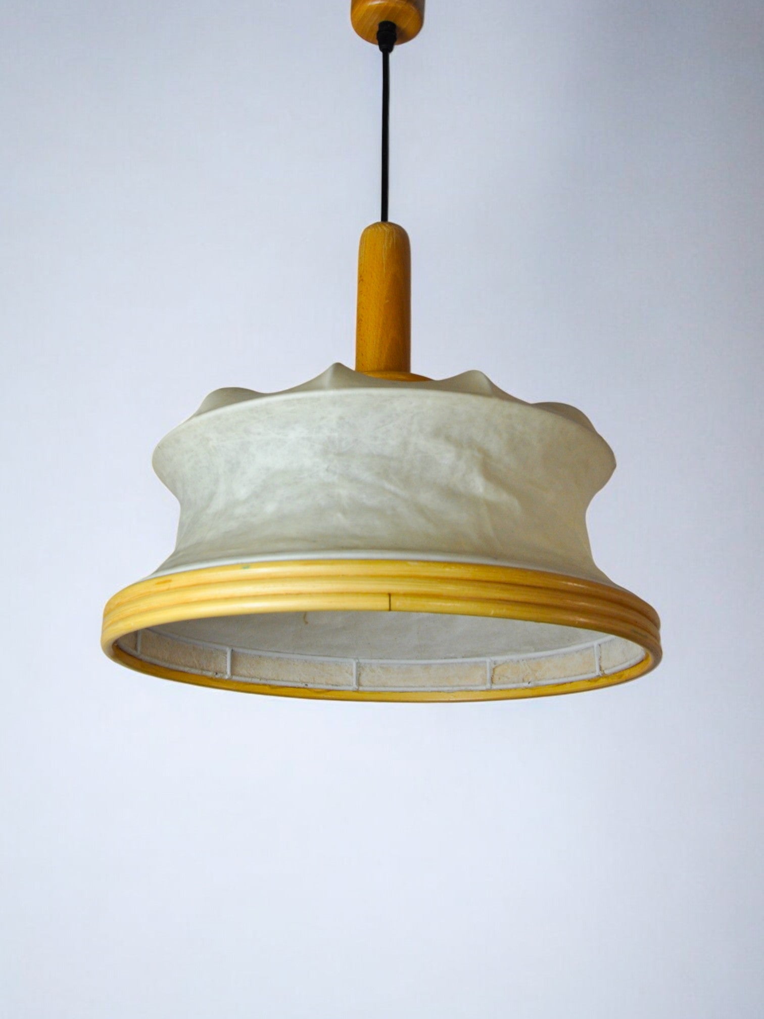 Cocoon" pendant light, resin and pine, Italy, 1970