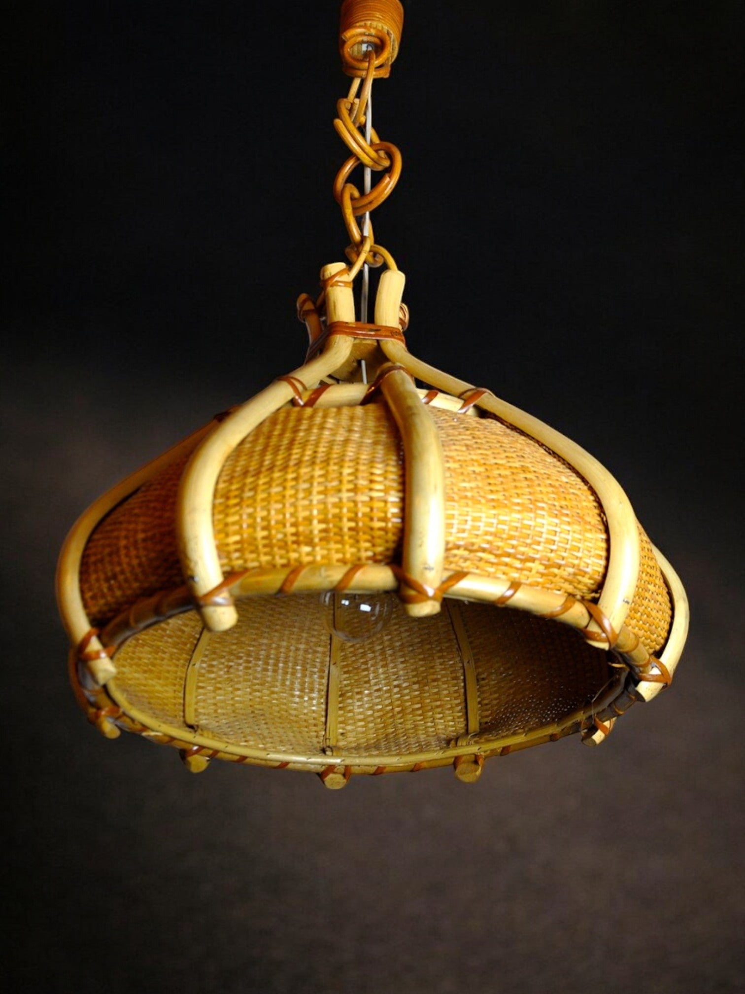 Rattan suspension France 1960