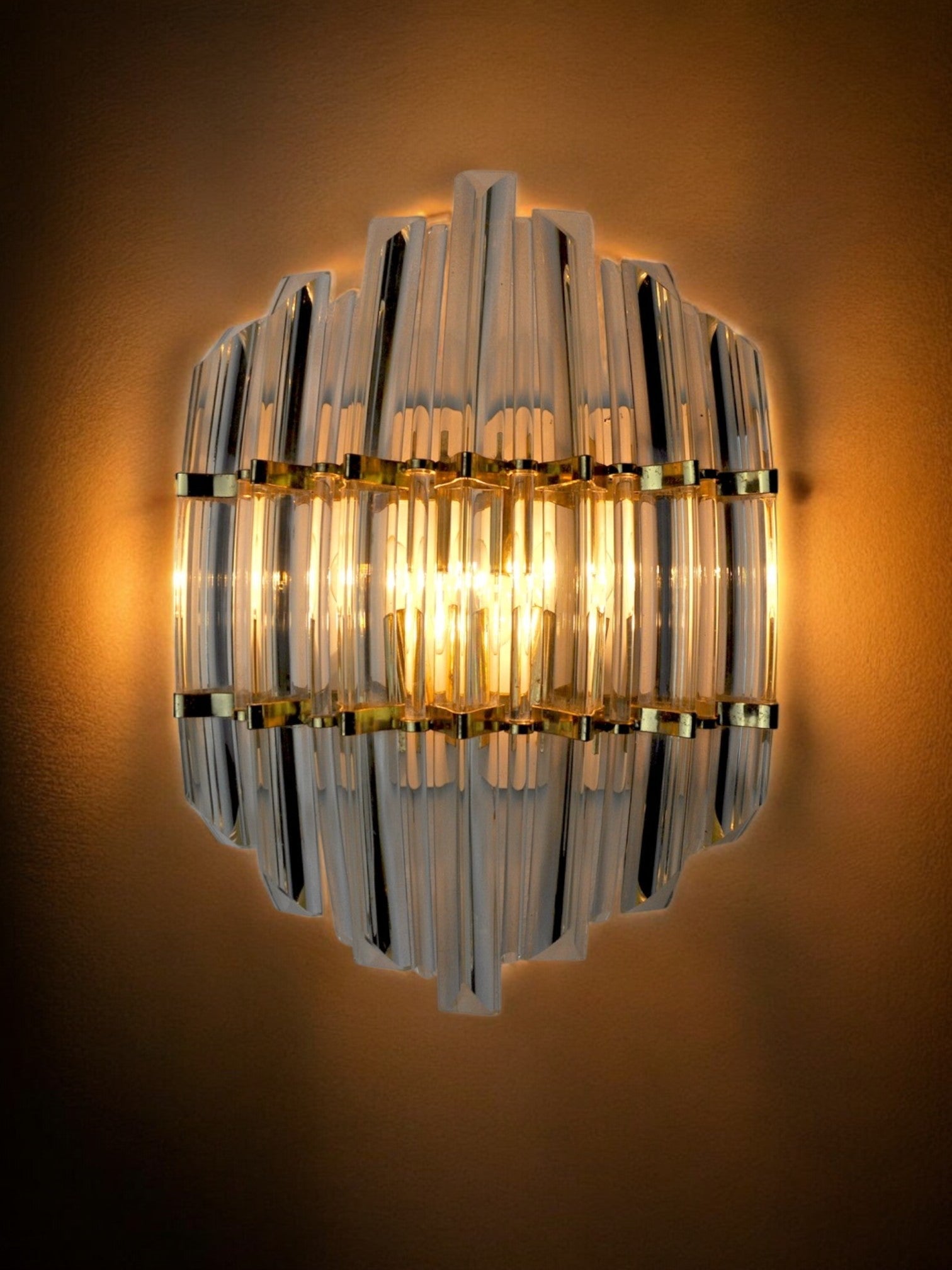 Italian Hollywood Regency Wall Light from Venini, 1970