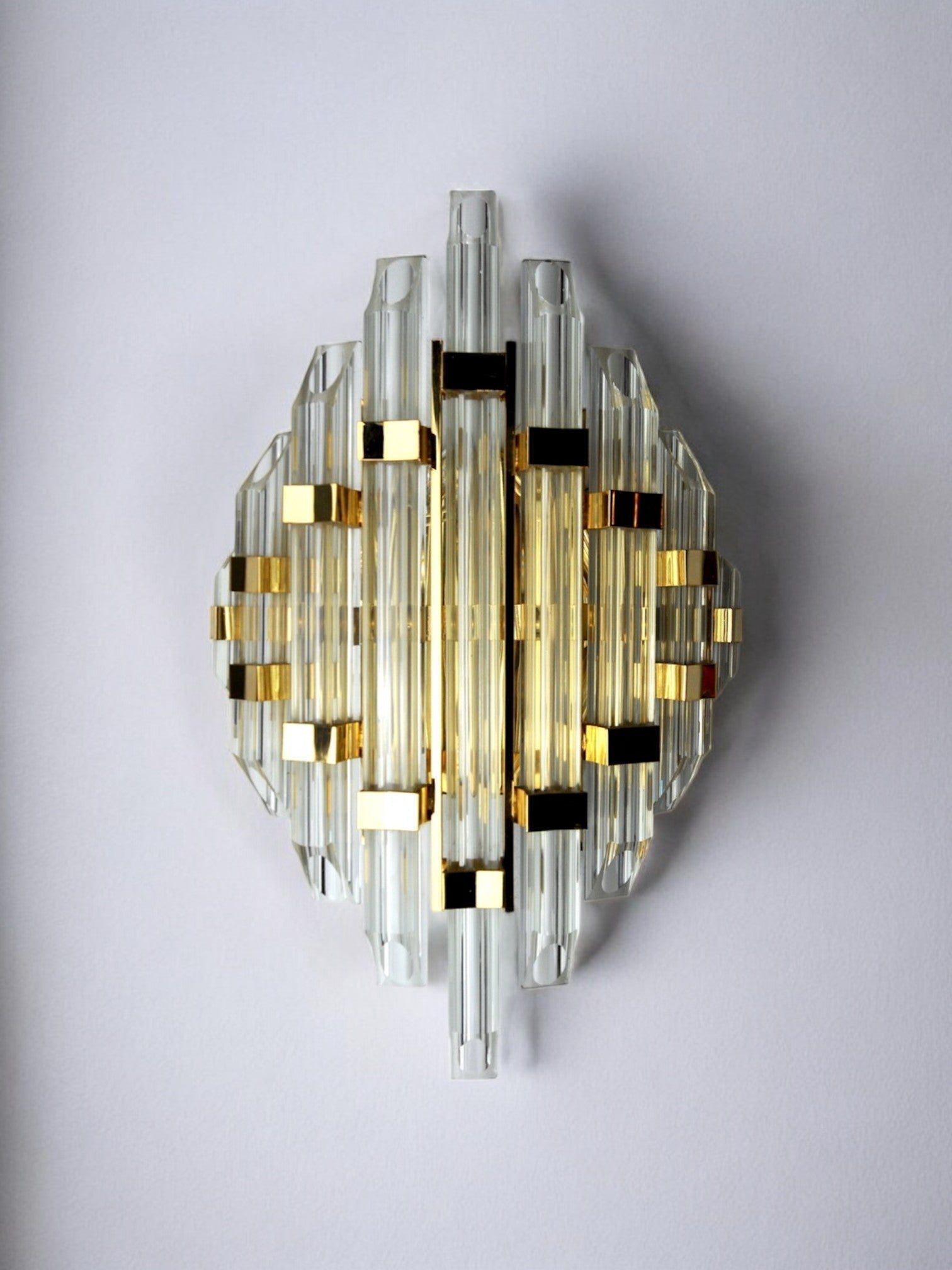 Venini wall lamp, triedri crystals, Italy, 1970
