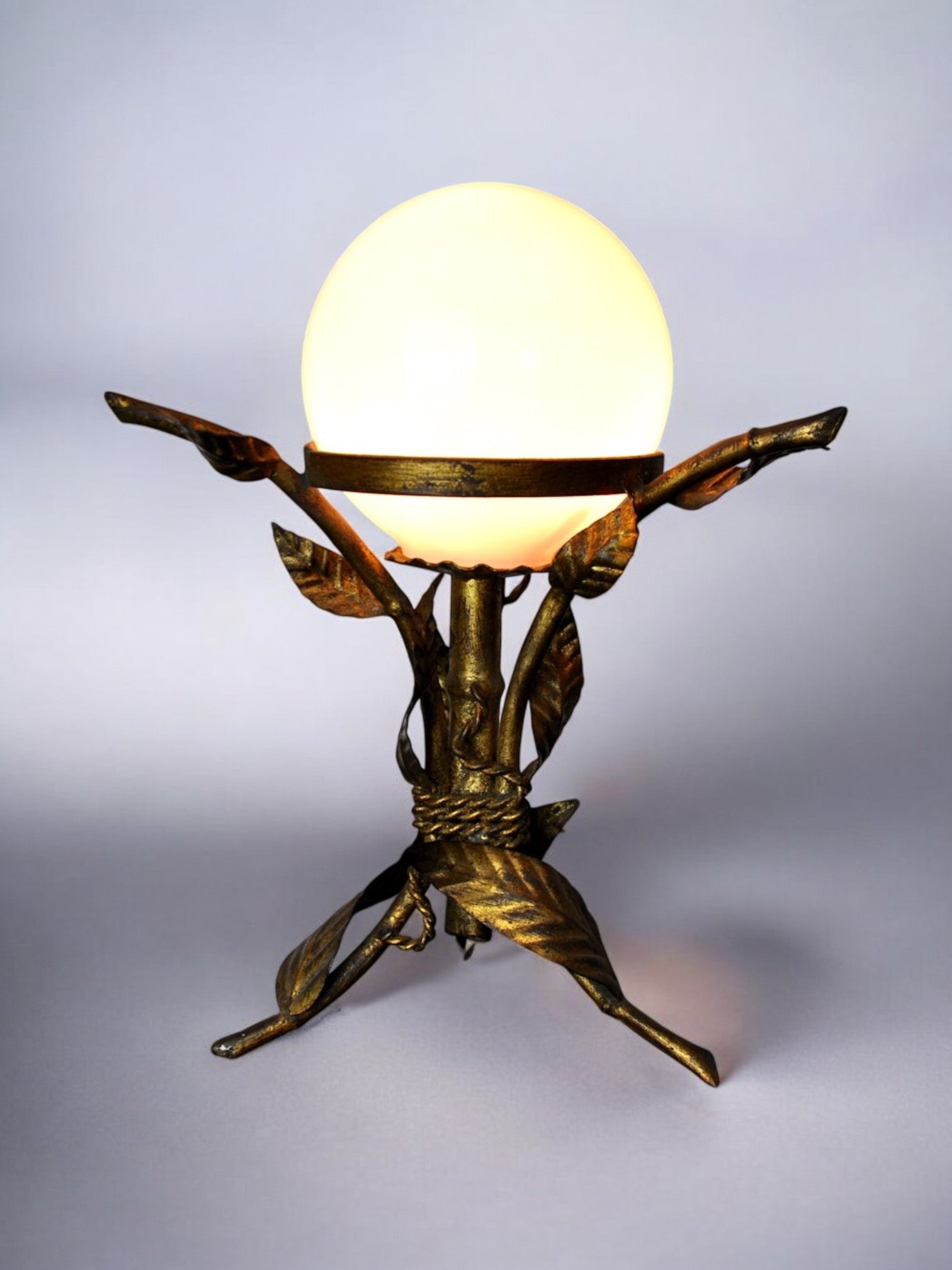 Floral table lamp, art deco, spain, 1960