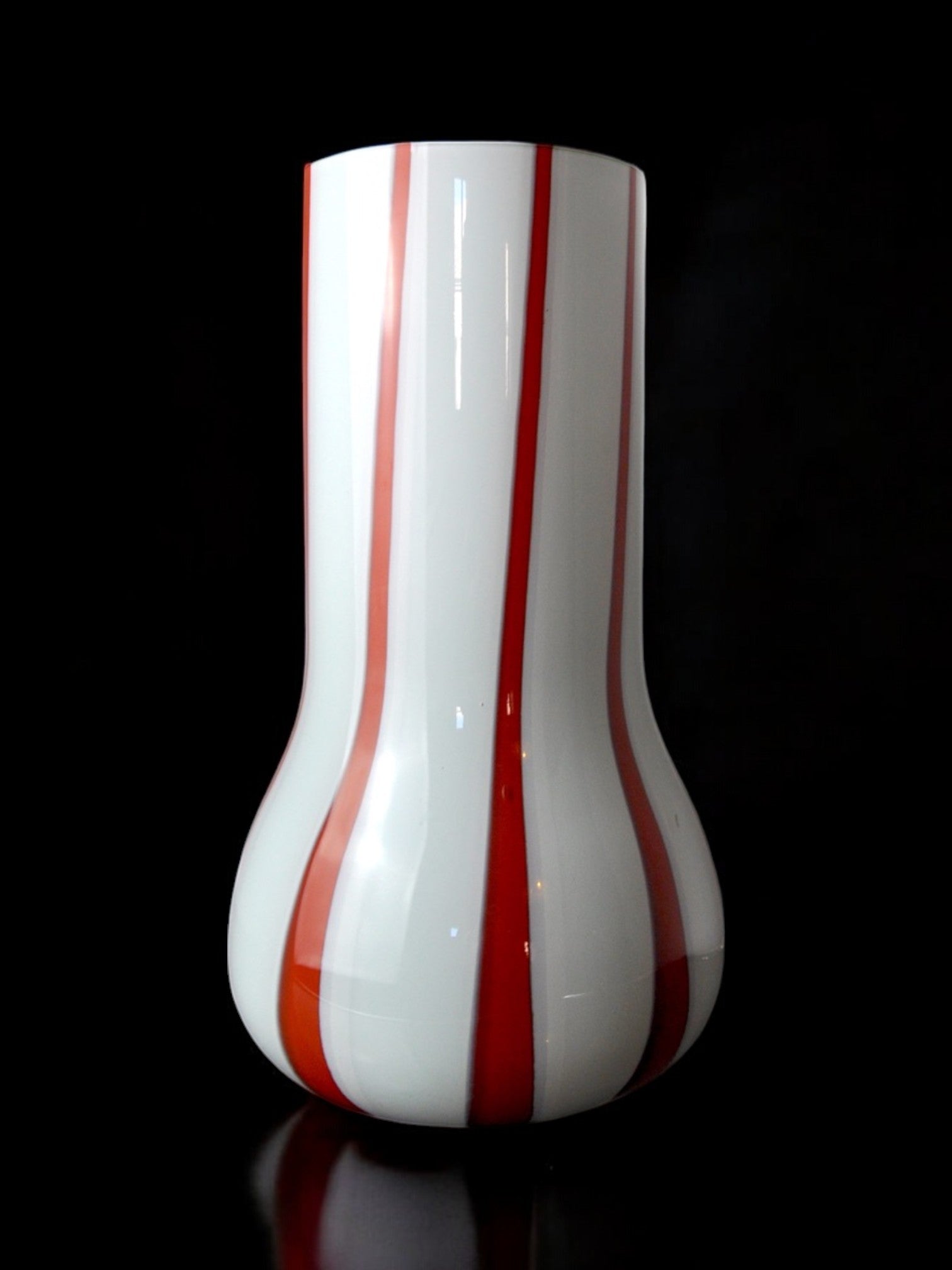 Lollipop vase, red and white, Murano glass, Italy, 1960