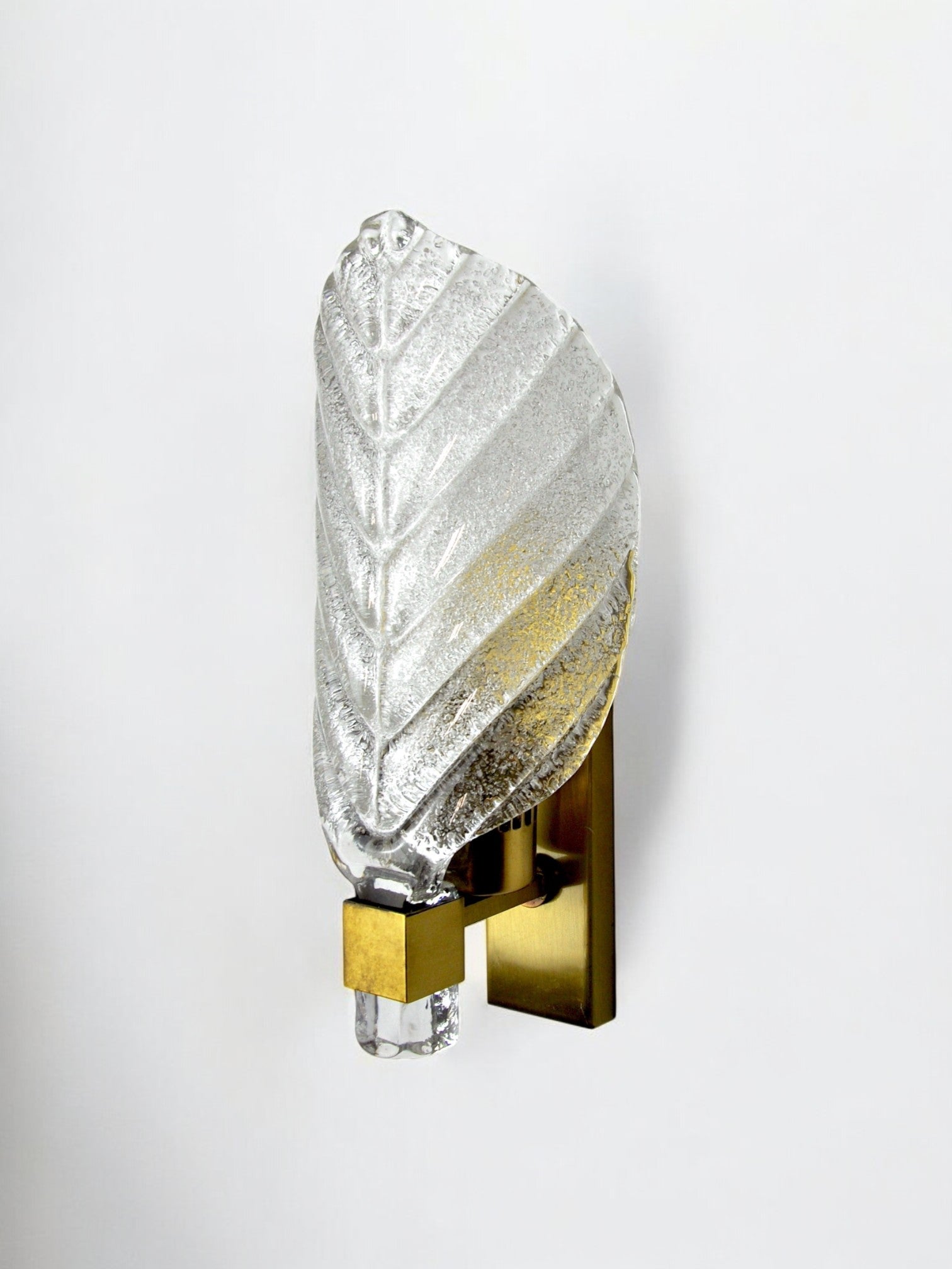 Frosted leaf wall lamp, murano glass, italy, 1970