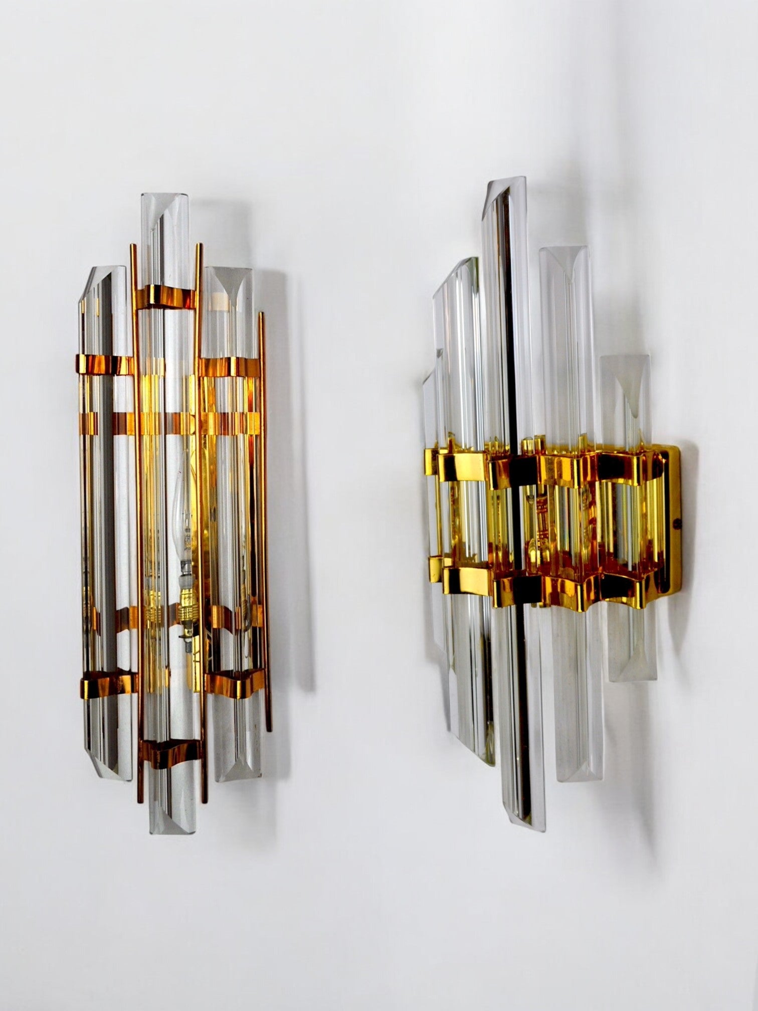 Duo of Venini Murano glass sconces Italy 1970