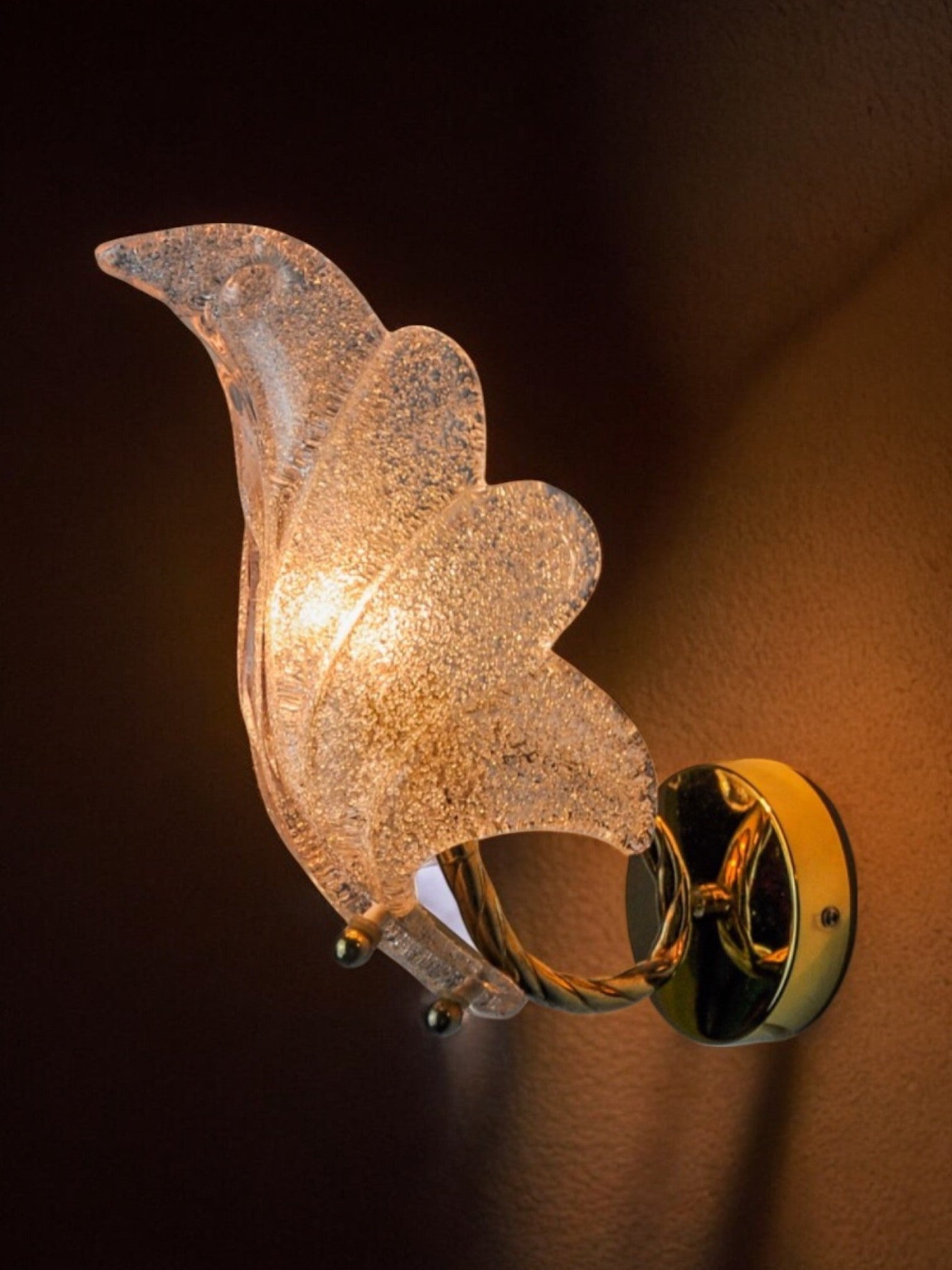 Frosted leaf wall lamp, murano glass, italy, 1970