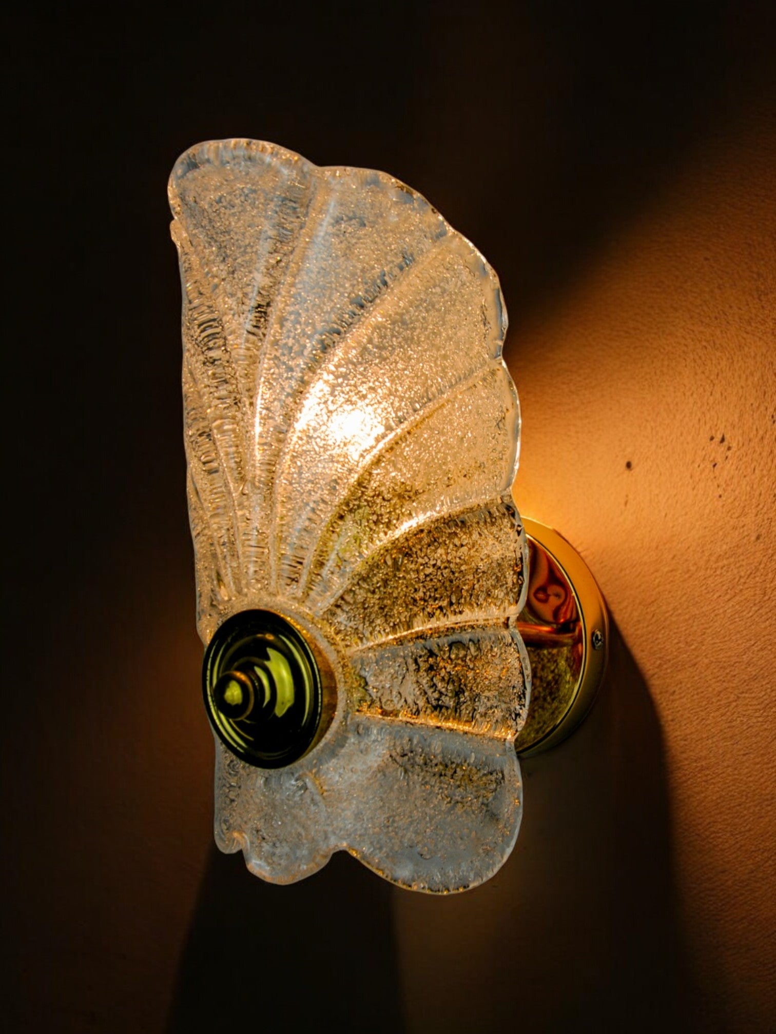 Frosted leaf wall lamp, murano glass, italy, 1970