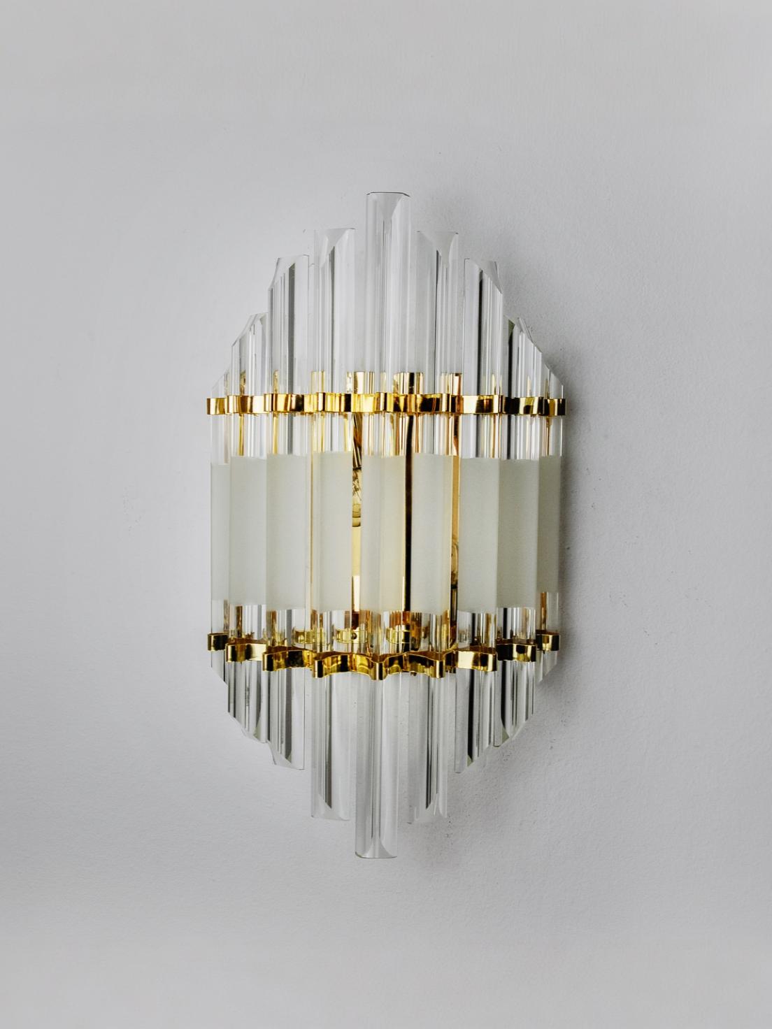 Venini wall lamp, murano triedri glass, italy, 1970