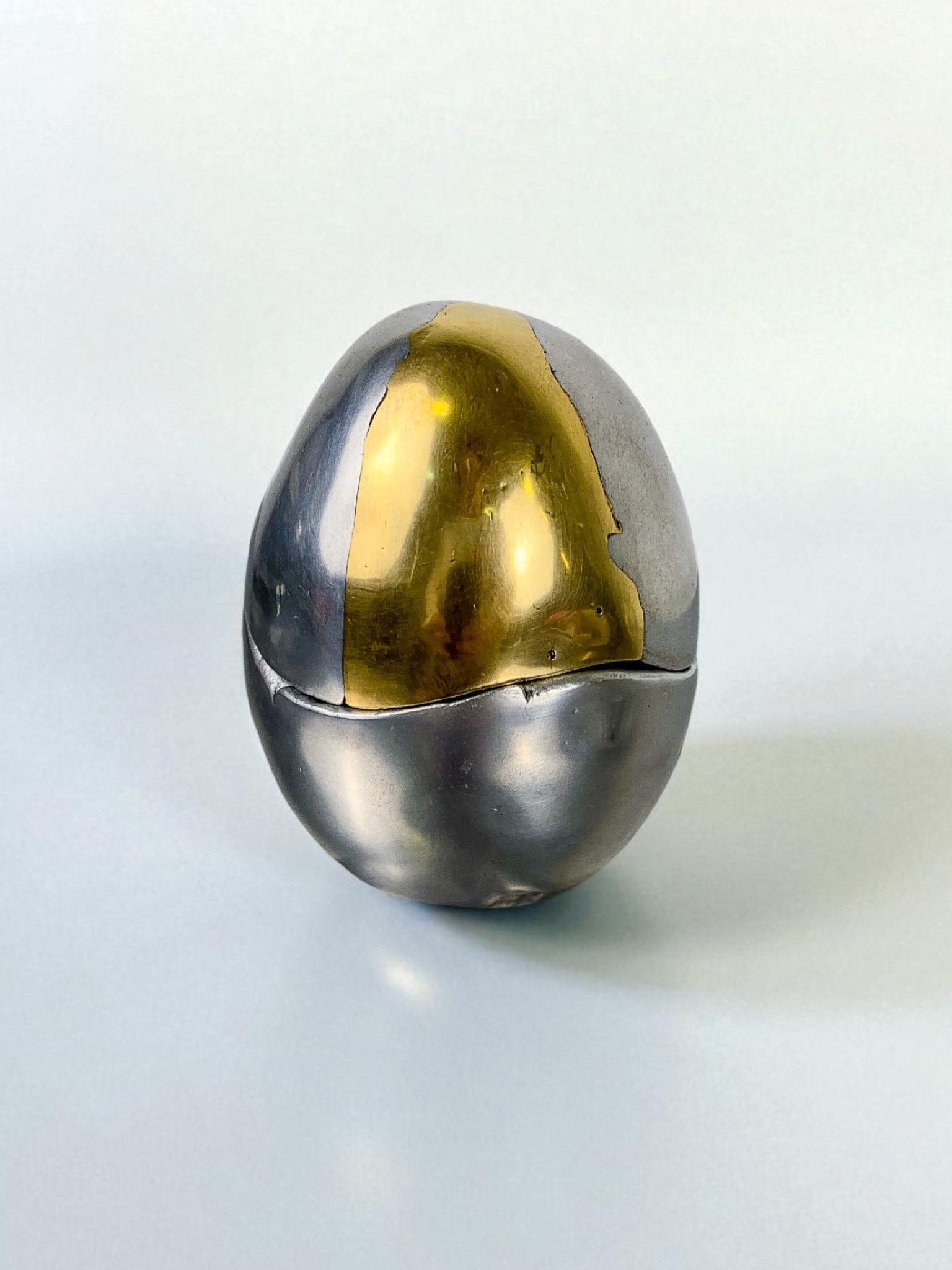 Brutalist Egg shaped lighter-ashtray by Ardisur, Bronze and aluminum, 1970's, Spain