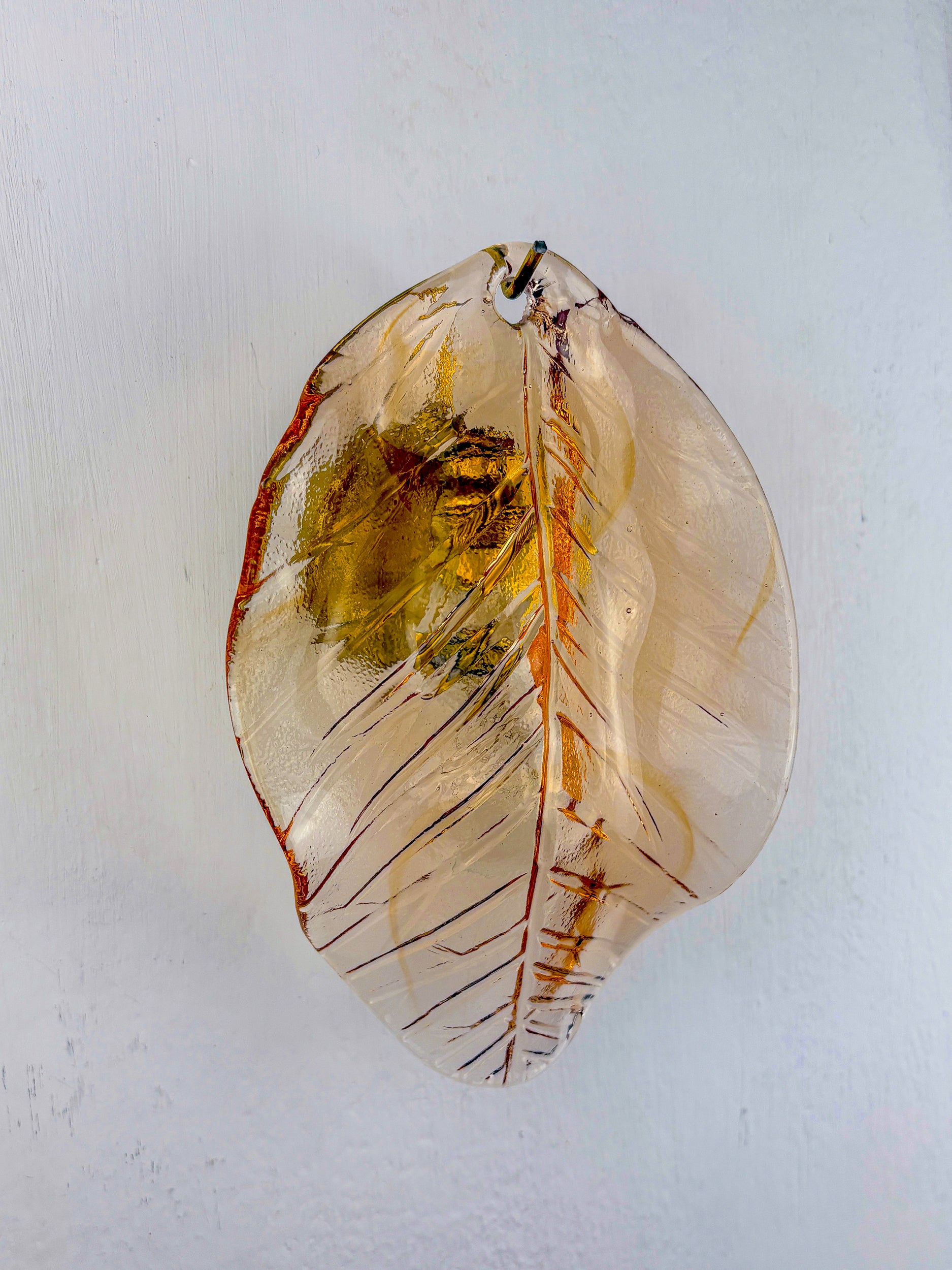Italian "Leaf" Murano pink glass wall sconce, Circa 1970's
