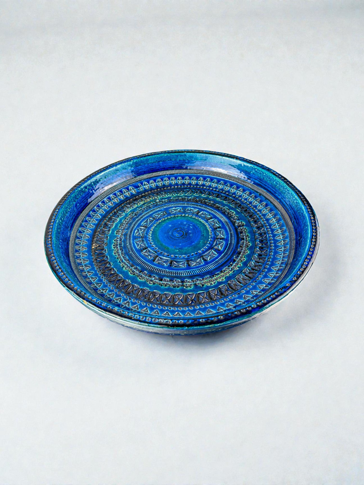 Large Rhimini blue ceramic Centerpiece by Aldo Londi for Bitossi, Italy, 1960's