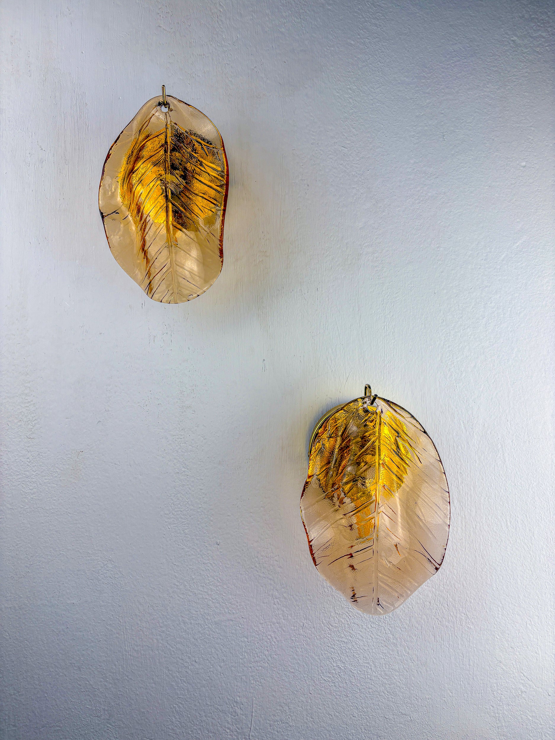 Pair of "Leaf" Murano pink glass wall sconces , Italy, Circa 1970's