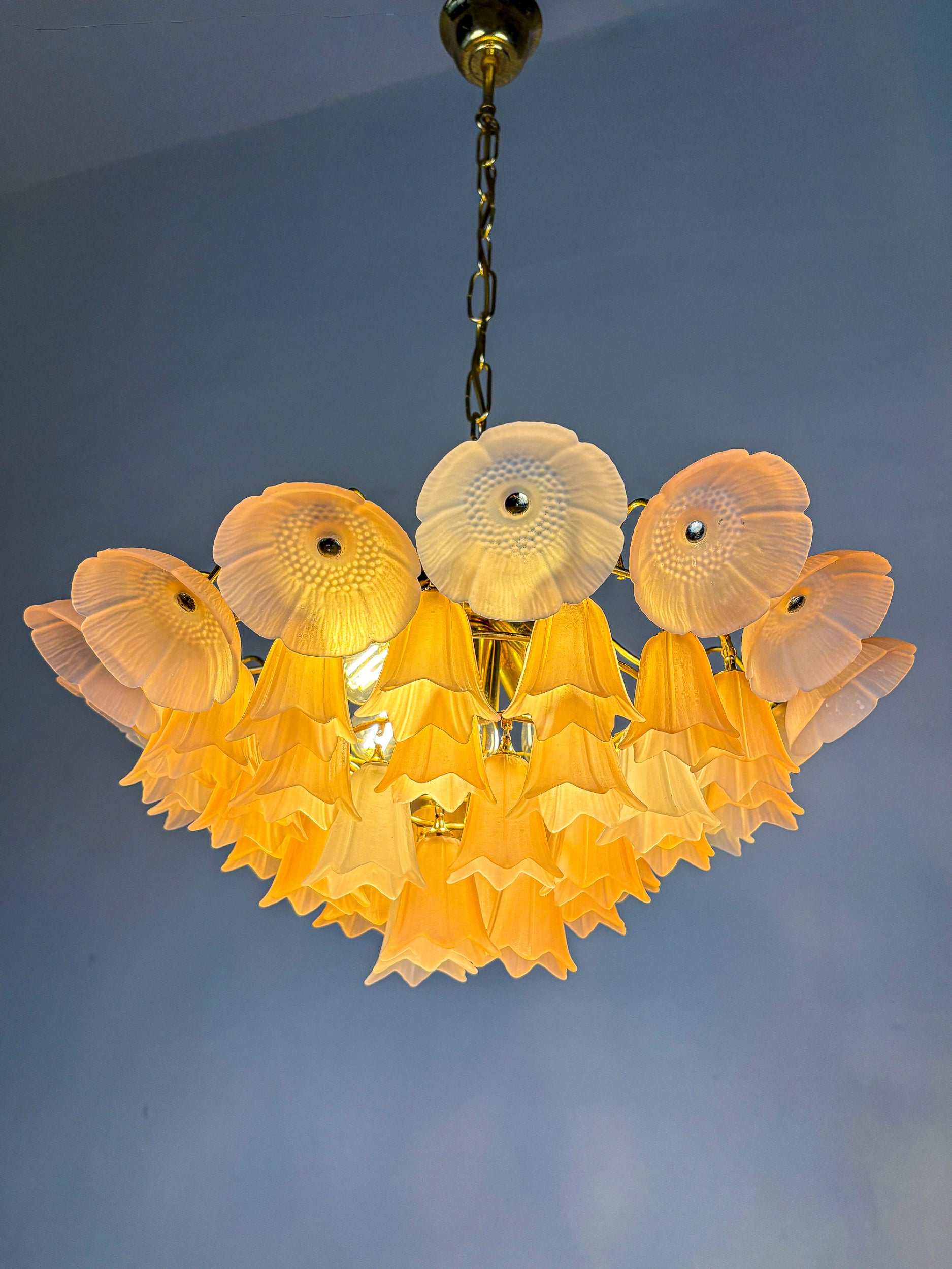 Bicolore 4-tiers floral murano glass chandelier, pink & white glass, italy, 1970'S