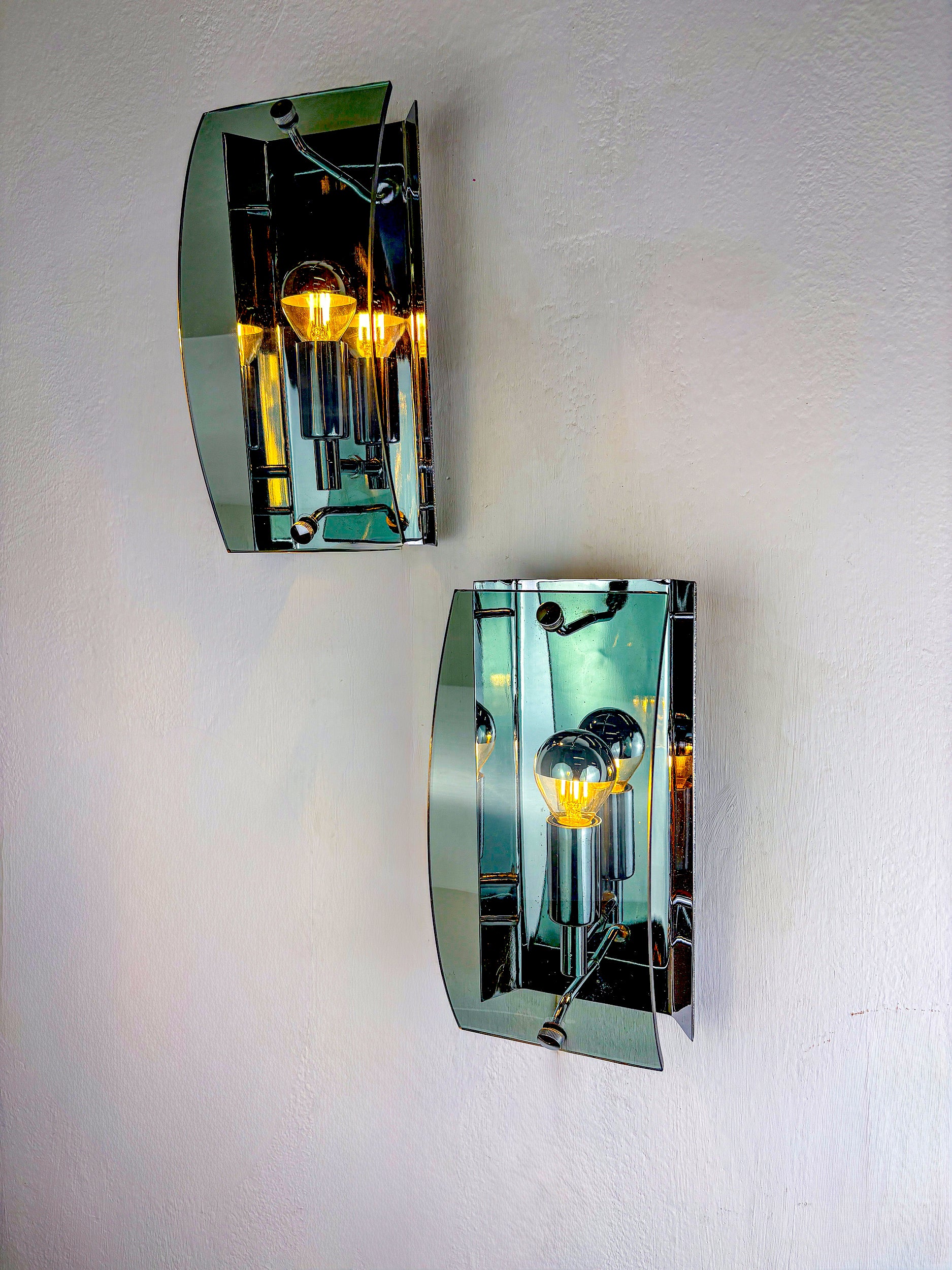 Pair of veca wall lamps, Green Murano glass, italy, Circa 1970's