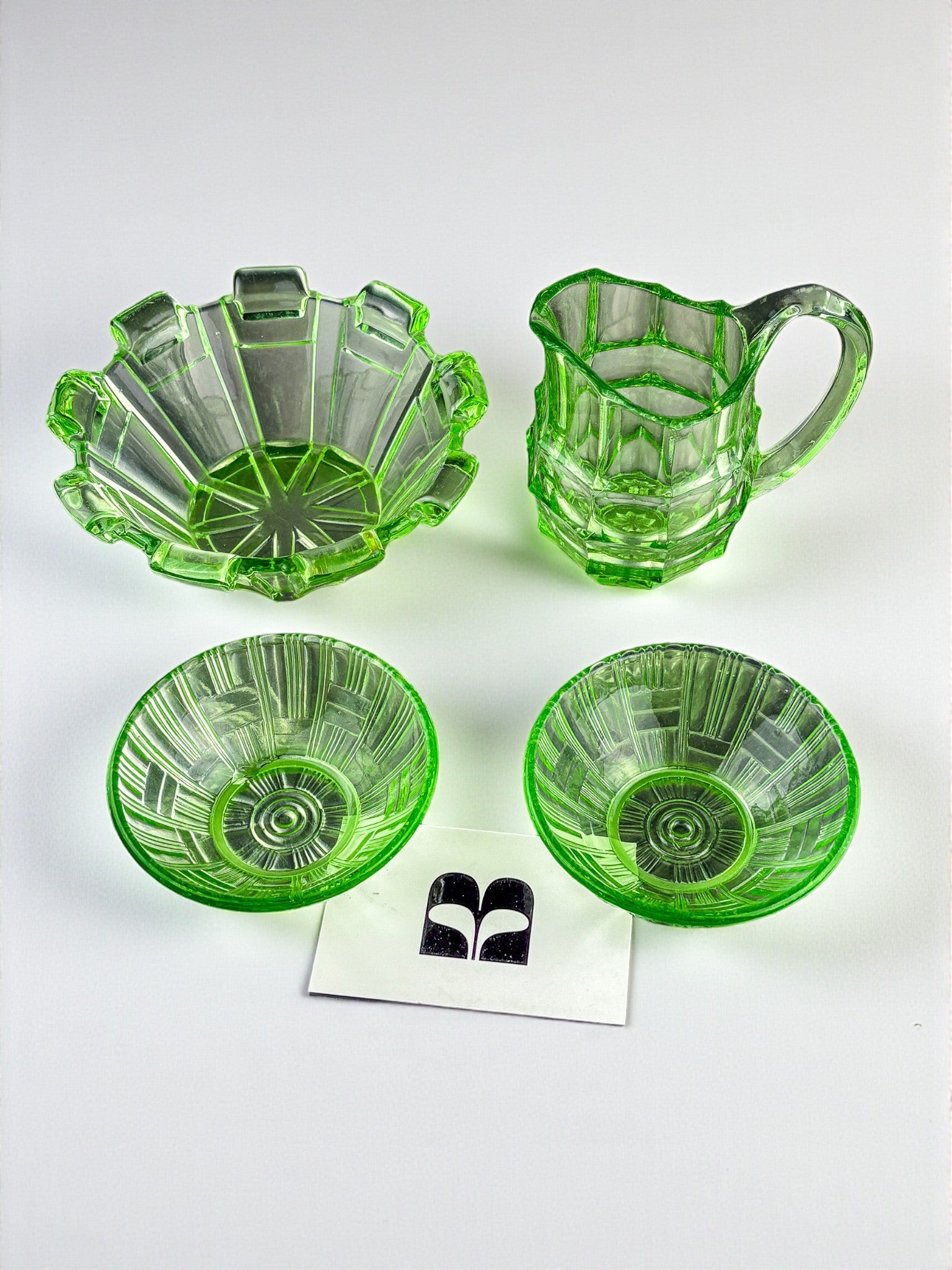 Green Uranium Glass Decorative Set of Bowls & Saucers, France, 1930s–1940s