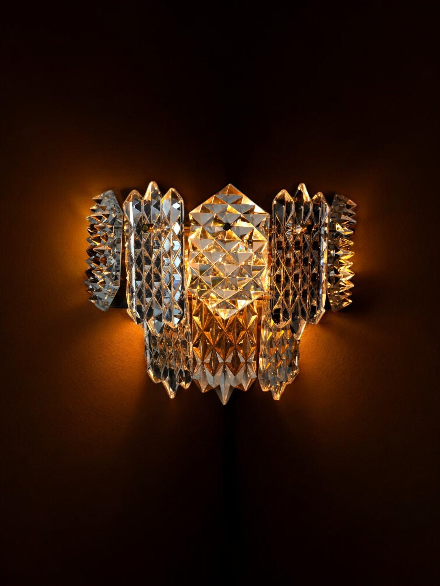 Kinkeldey sconce, 8 crystals, Germany, 1970s