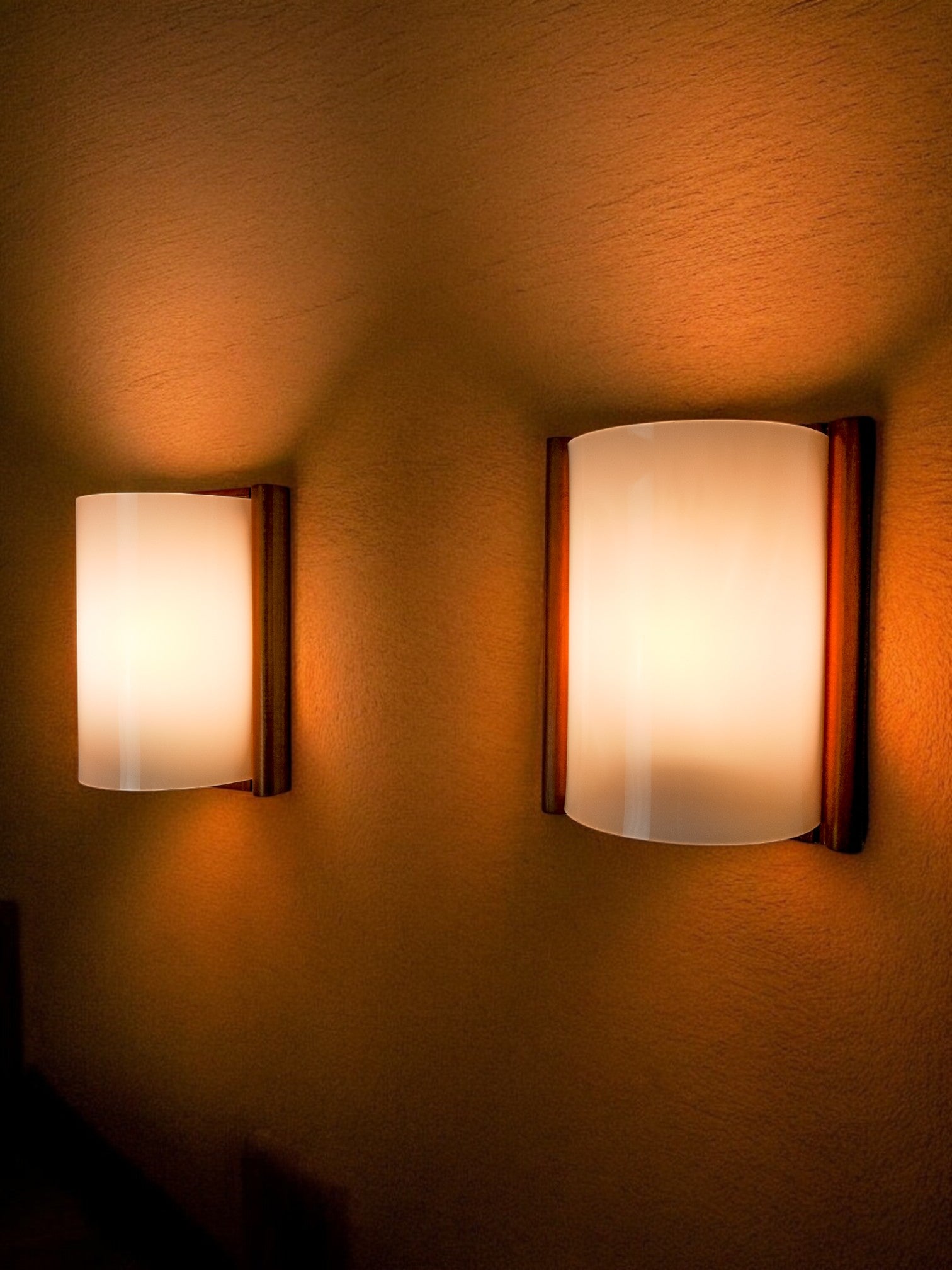 Pair of pine and methacrylate wall lights, Spain 1980