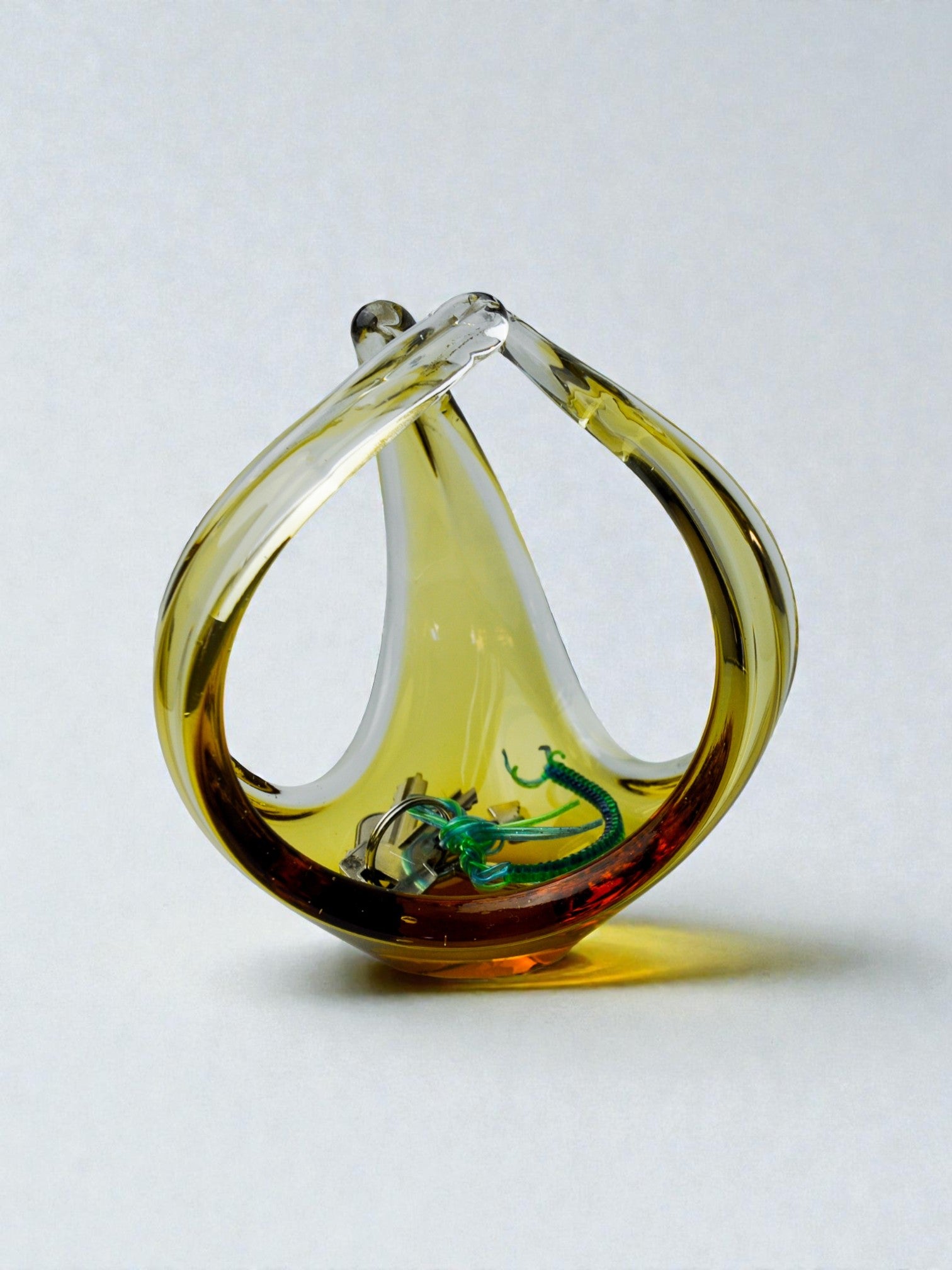 Centerpiece by Seguso in yellow Murano glass, Italy, 1970