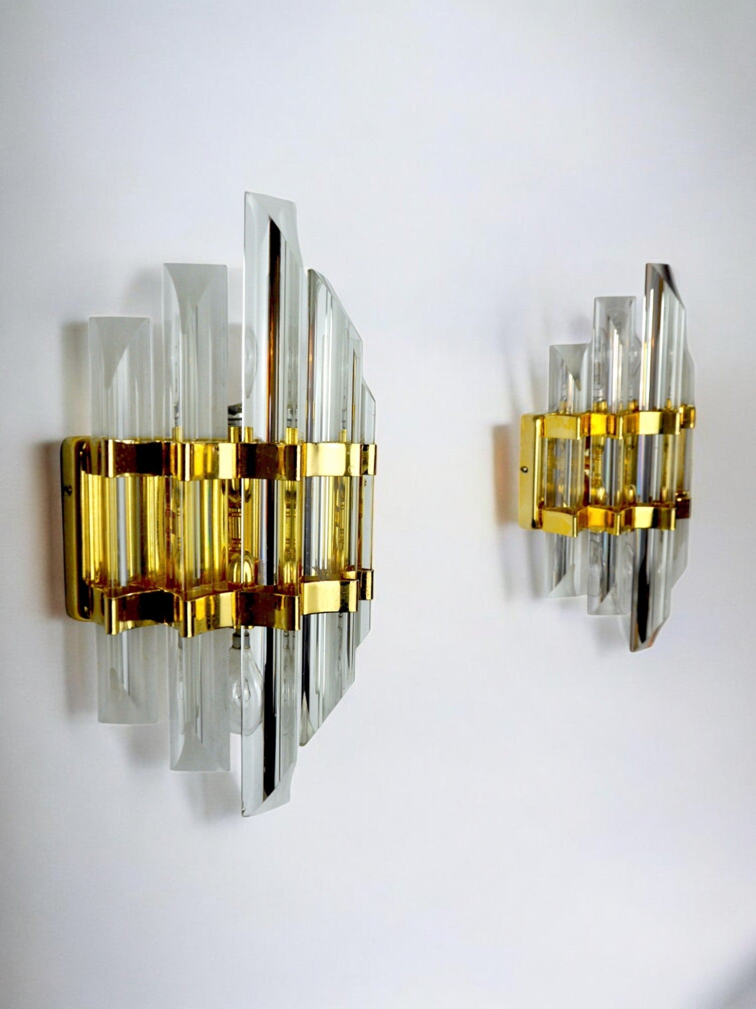 Pair of Venini cut glass sconces Murano Italy 1970