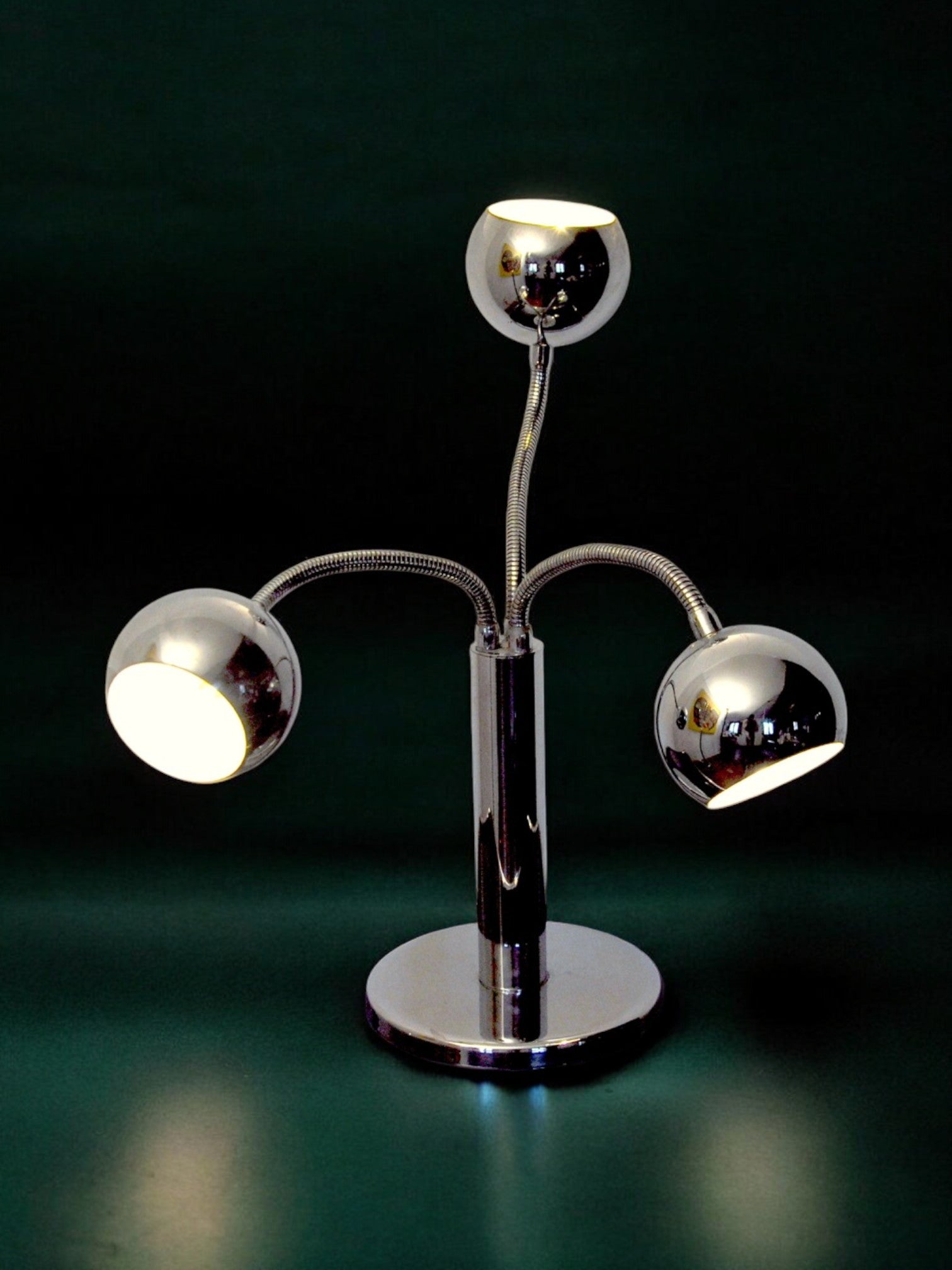 Eye-ball Chromed table lamp, space age, Italy, 1970