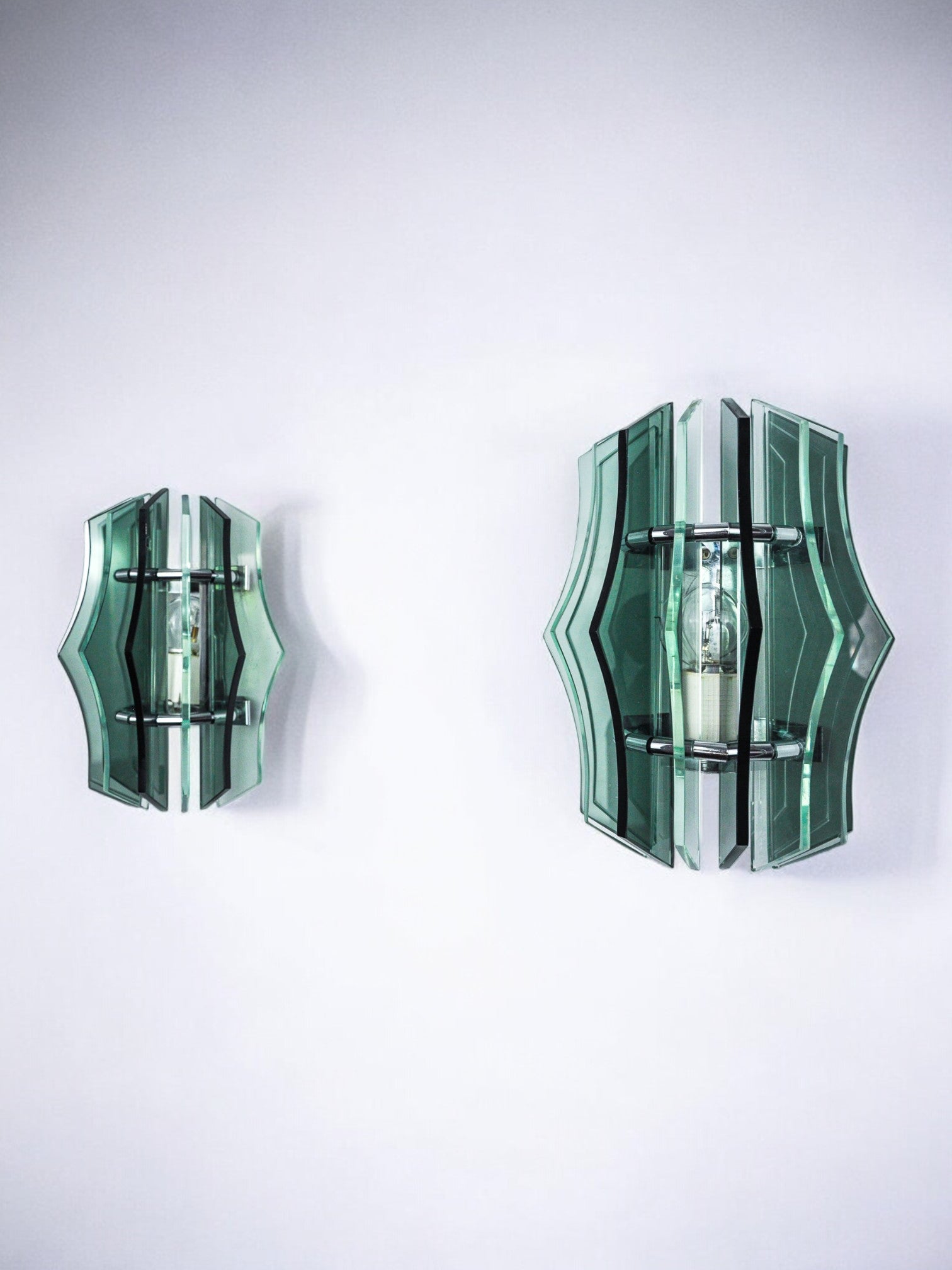 Pair of Veca wall lights, green murano glass, Italy 1970