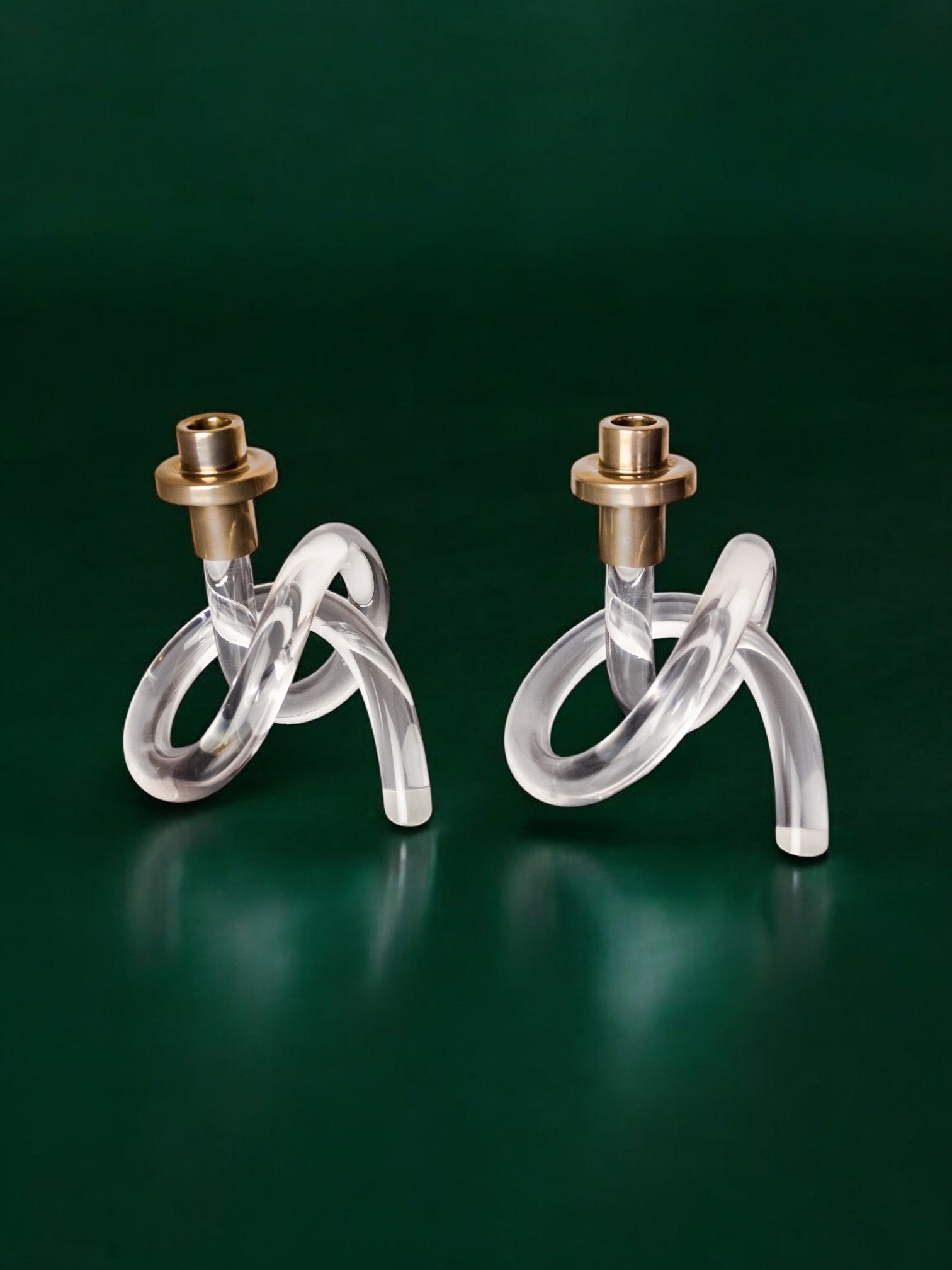 Pair of pretzel candlesticks by Dorothy Thorpe, Lucite and Gilt brass, 1970's