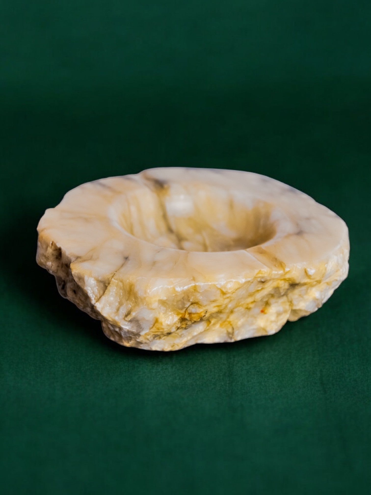 Beige Alabaster ashtray by Romano Bianchi, Italy, 1970's