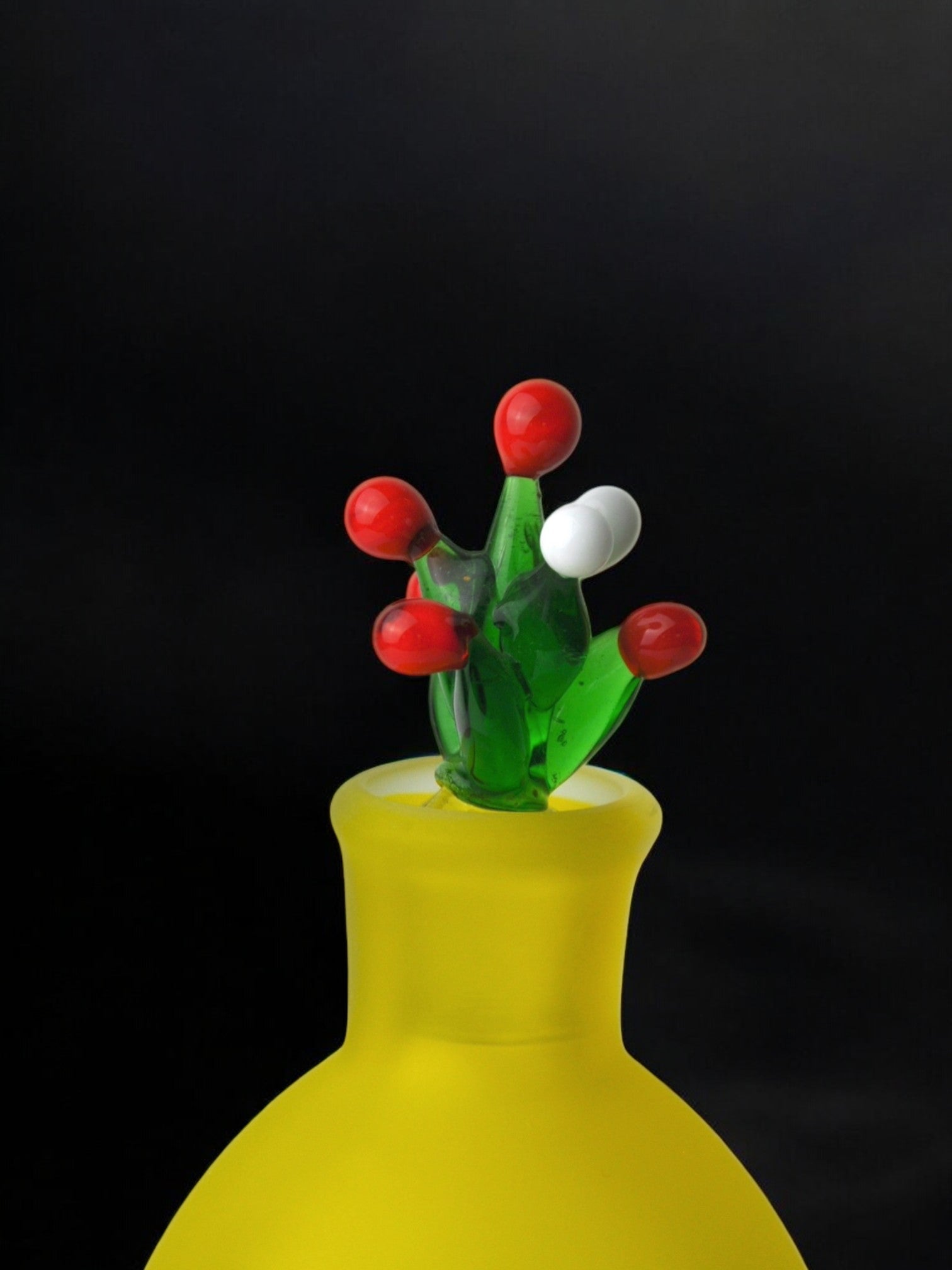 Yellow satin vase in murano glass, Italy, 1980's