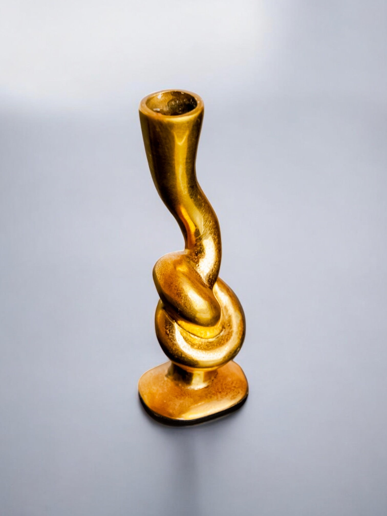 Knot candlestick, brutalist design, bronze, Italy, Circa 1970's