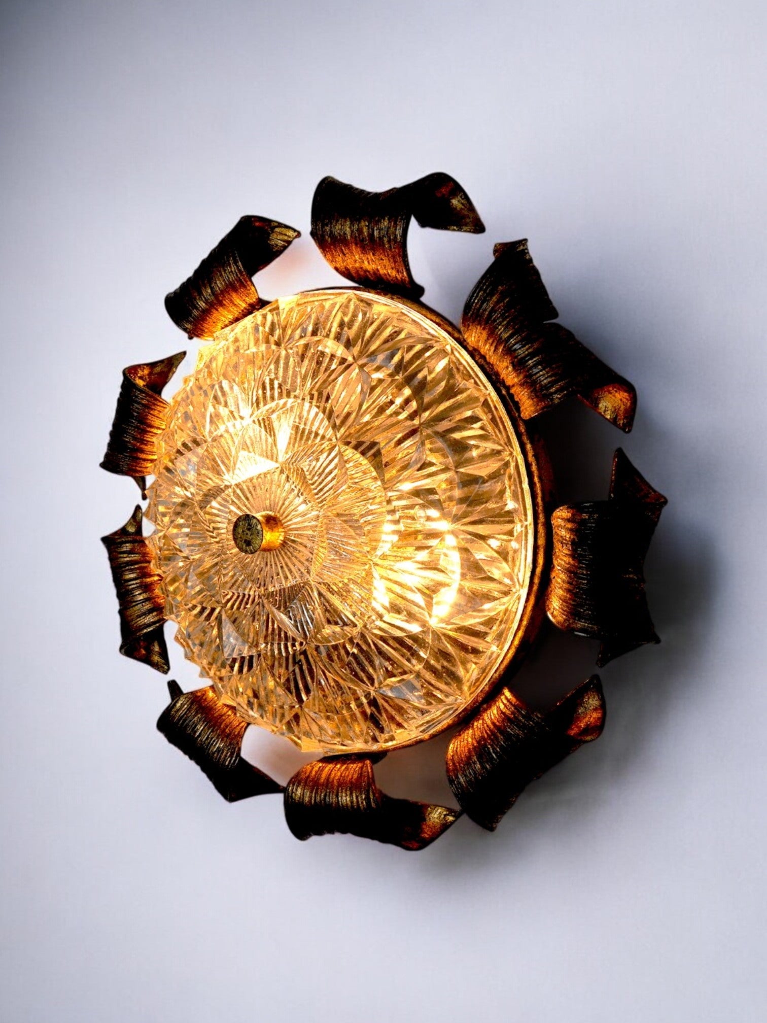Sun wall lamp, gold leaf, Murano glass, Italy, 1960