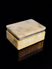 Cream Alabaster vanity box by Romano Bianchi, Italy, circa 1970's