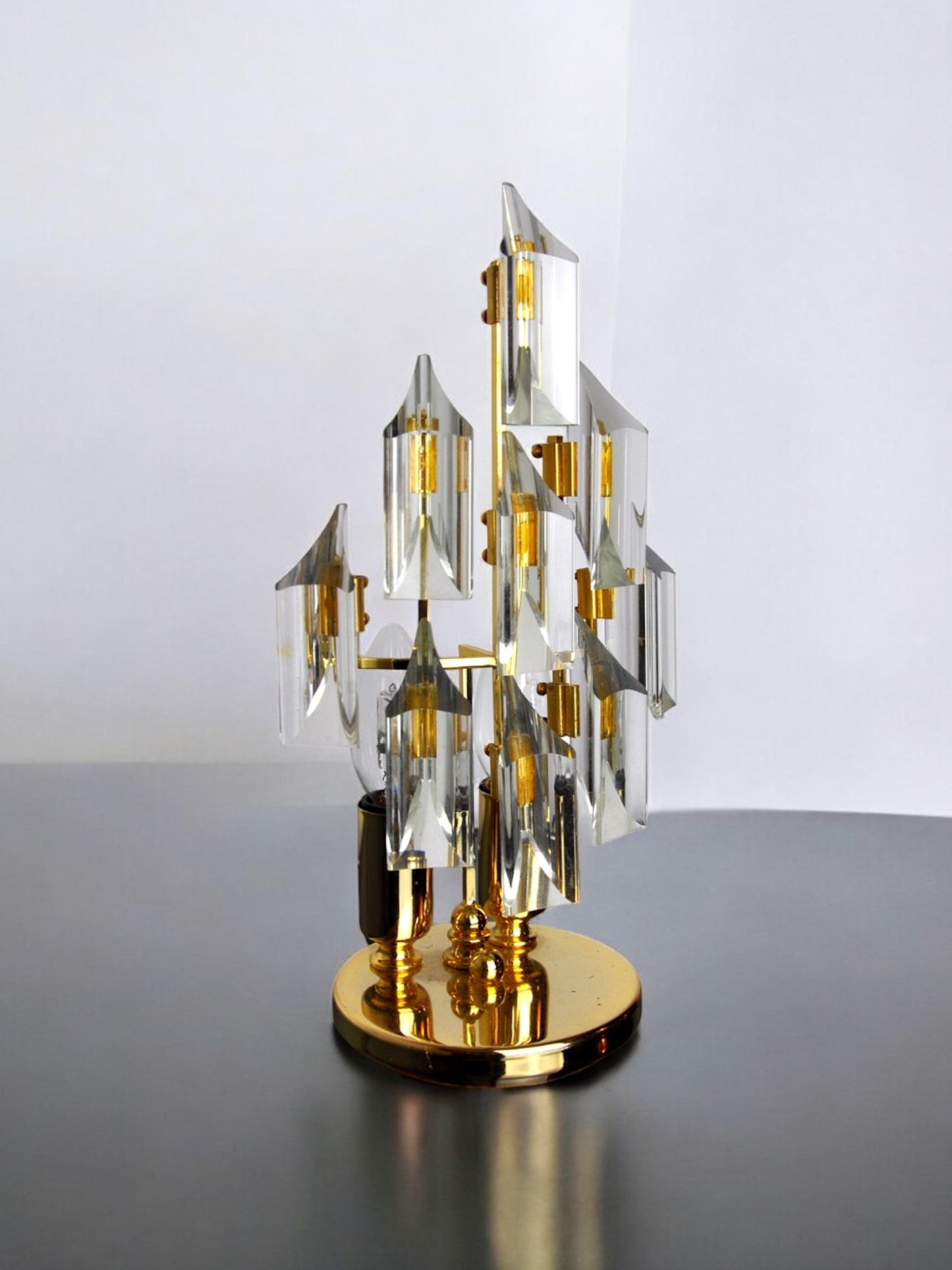 Lamp by Oscar Torlasco for Stilkronen, cut Murano glass, Italy, 1970