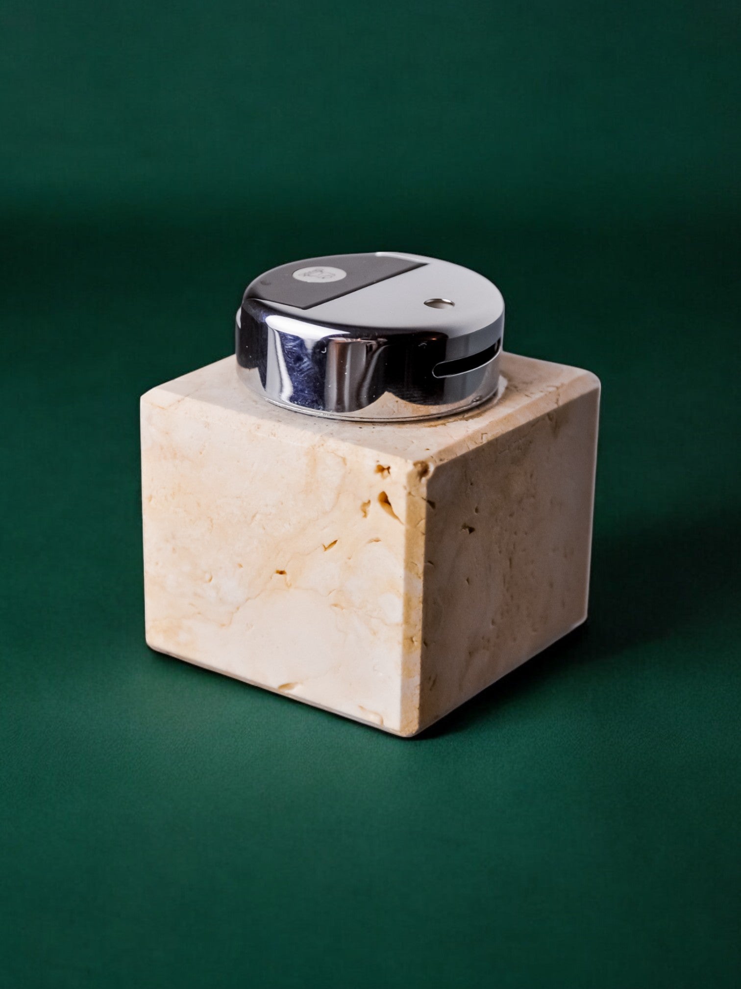 Brutalist lighter by Fratelli Mannelli, travertine, Italy, 1970