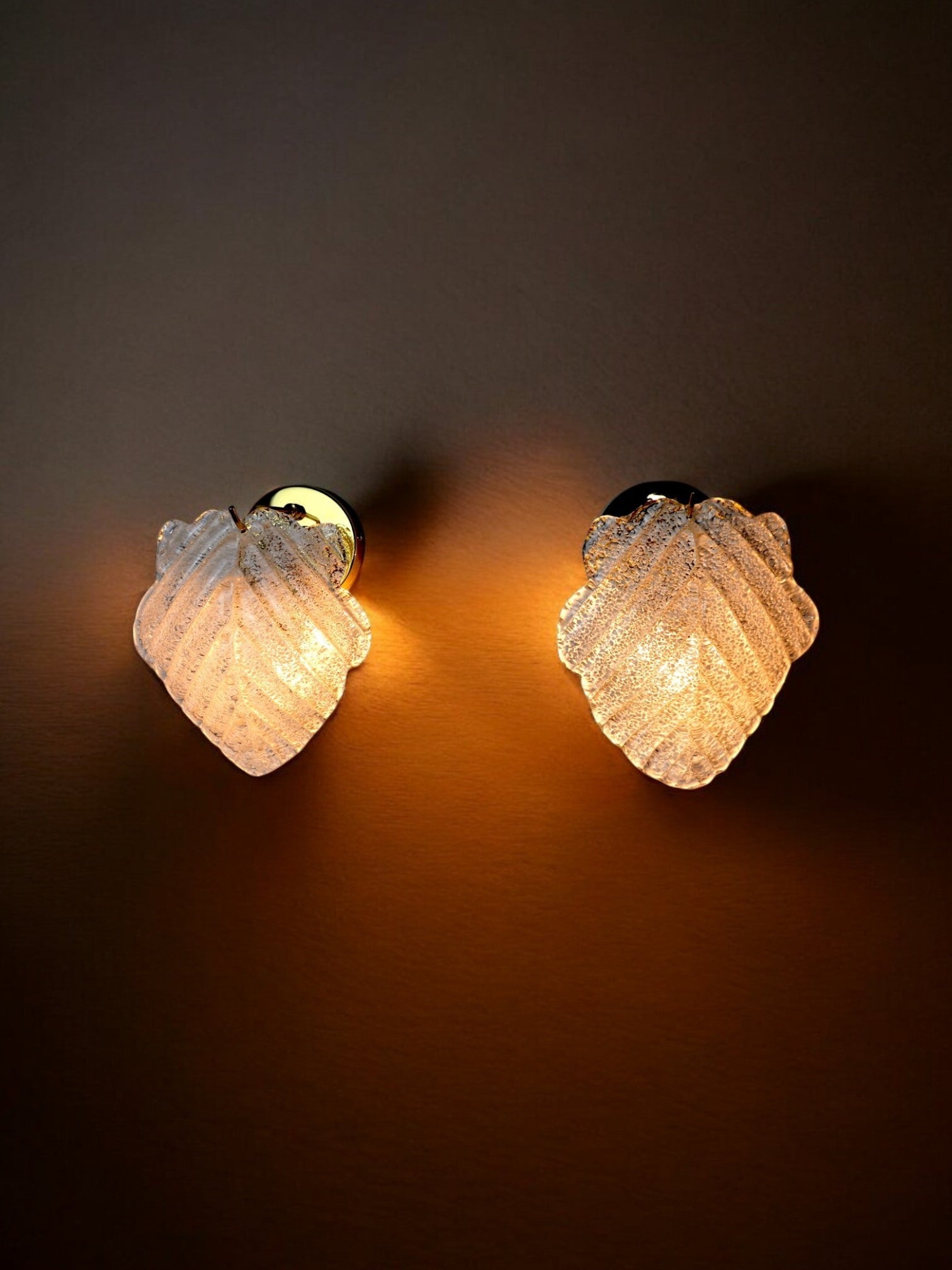 Pair of "Leaf" sconces by Murano Mazzega Italy, 1970