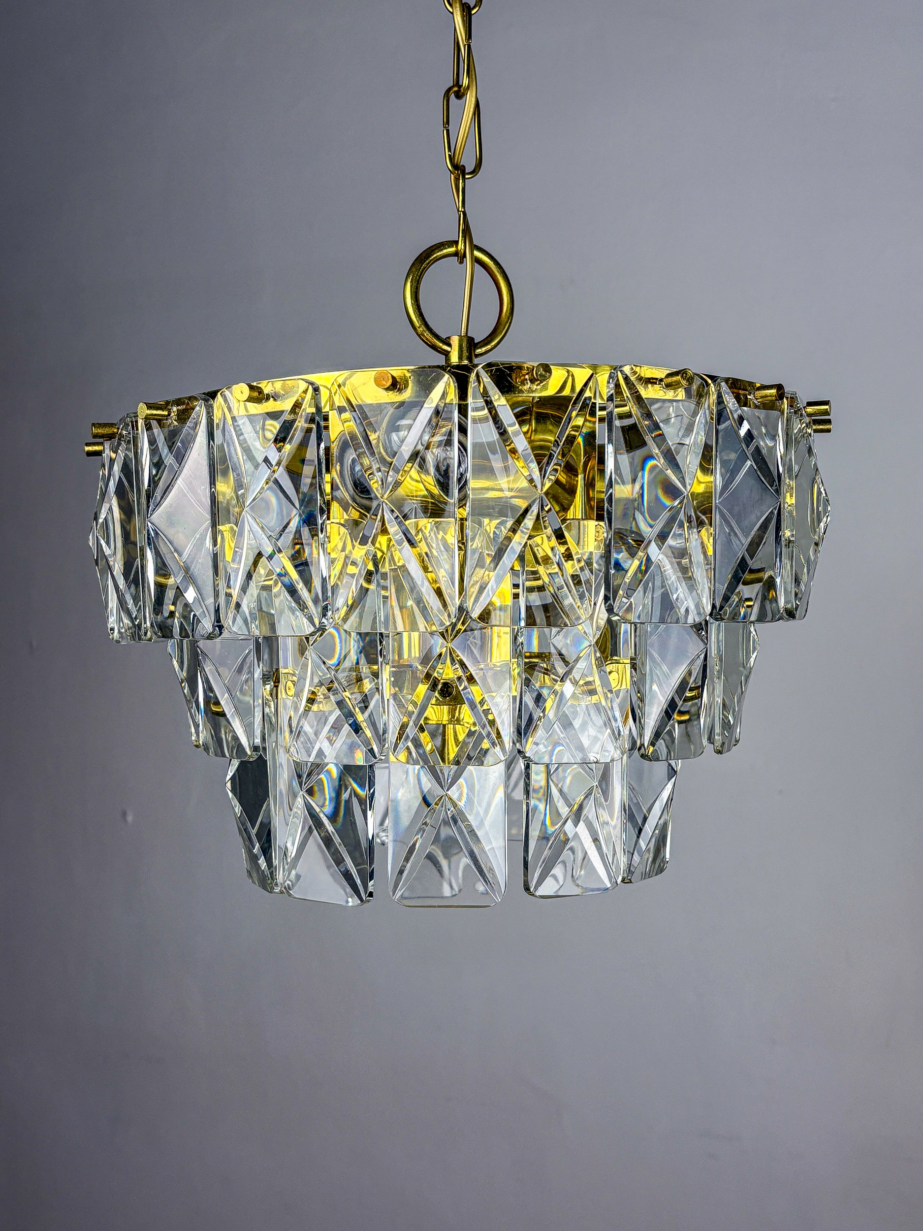 Kinkeldey 3-Tier Cut Crystal Chandelier, Gilt Brass, Germany, 1970