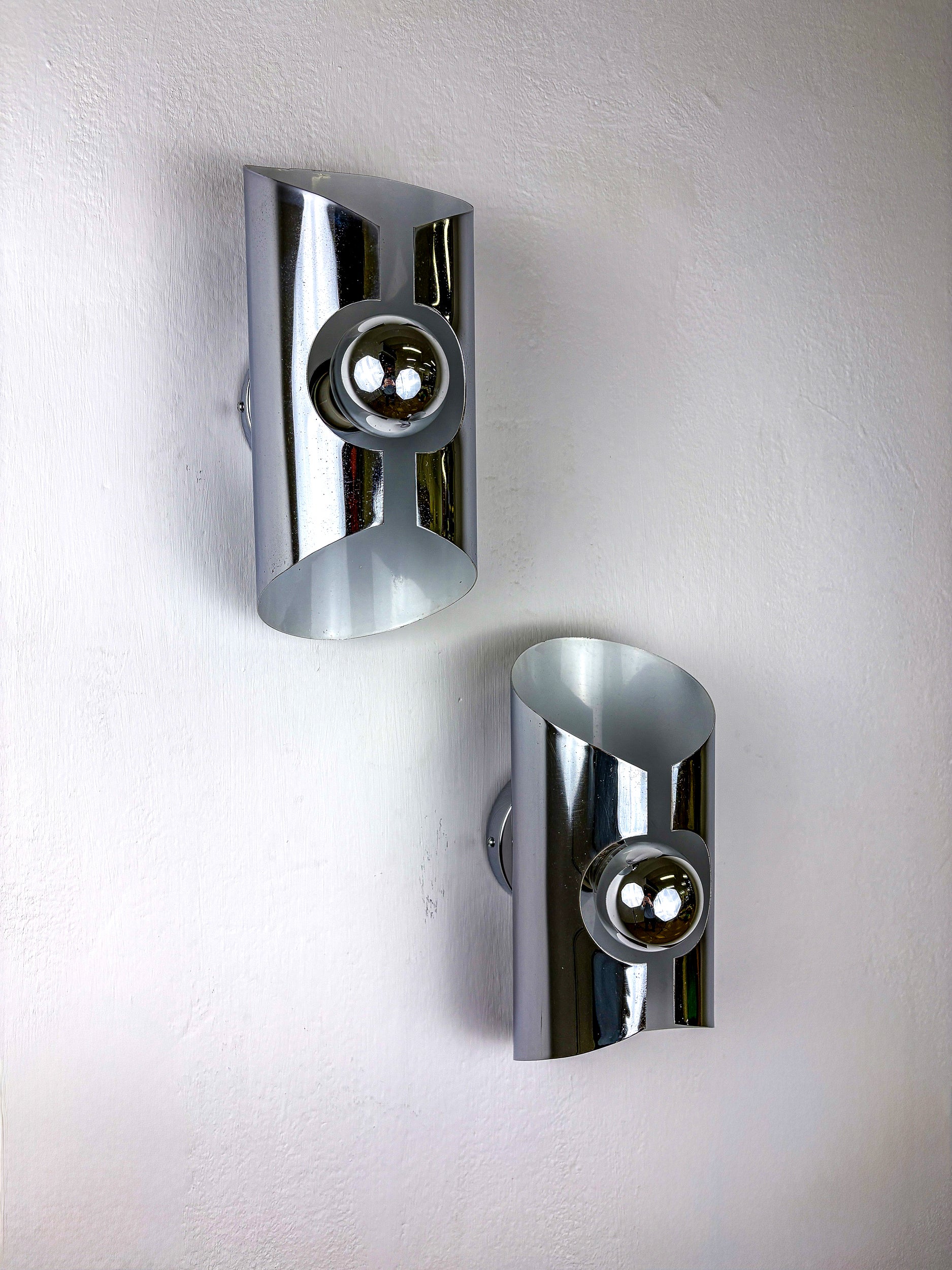 Pair of Space-Age wall Sconces, Max Sauze's style, France, 1970's