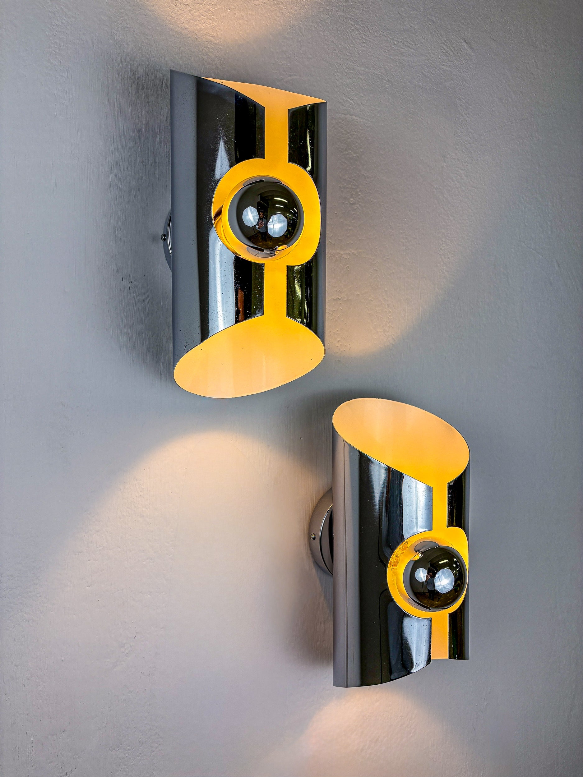 Pair of Space-Age wall Sconces, Max Sauze's style, France, 1970's