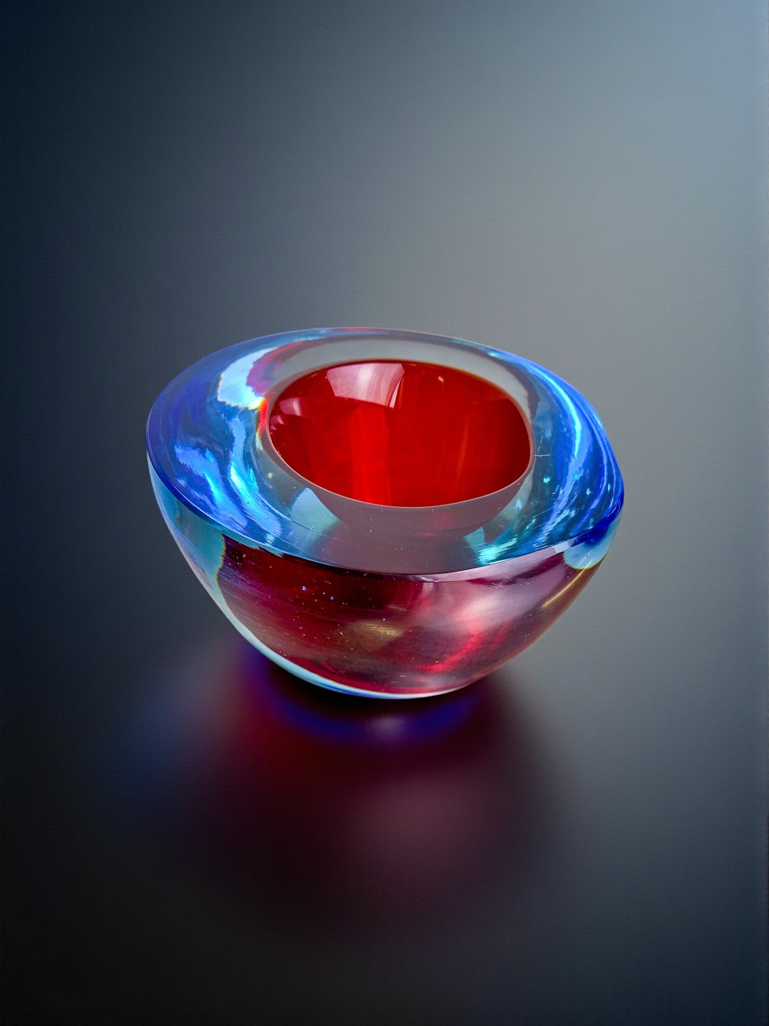 Red and blue Sommerso ashtray by Seguso, Murano glass, Italy, 1970