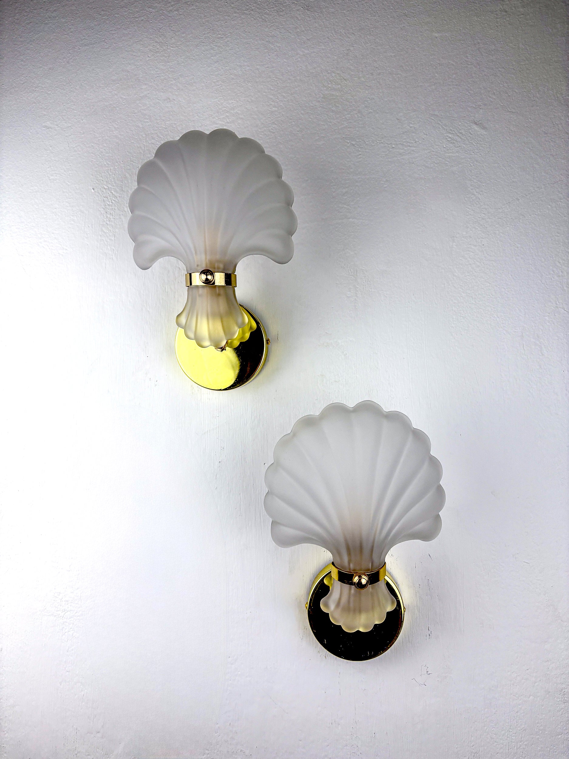 Pair of Art Deco Shell Wall Sconces – White frosted Glass, France 1970s