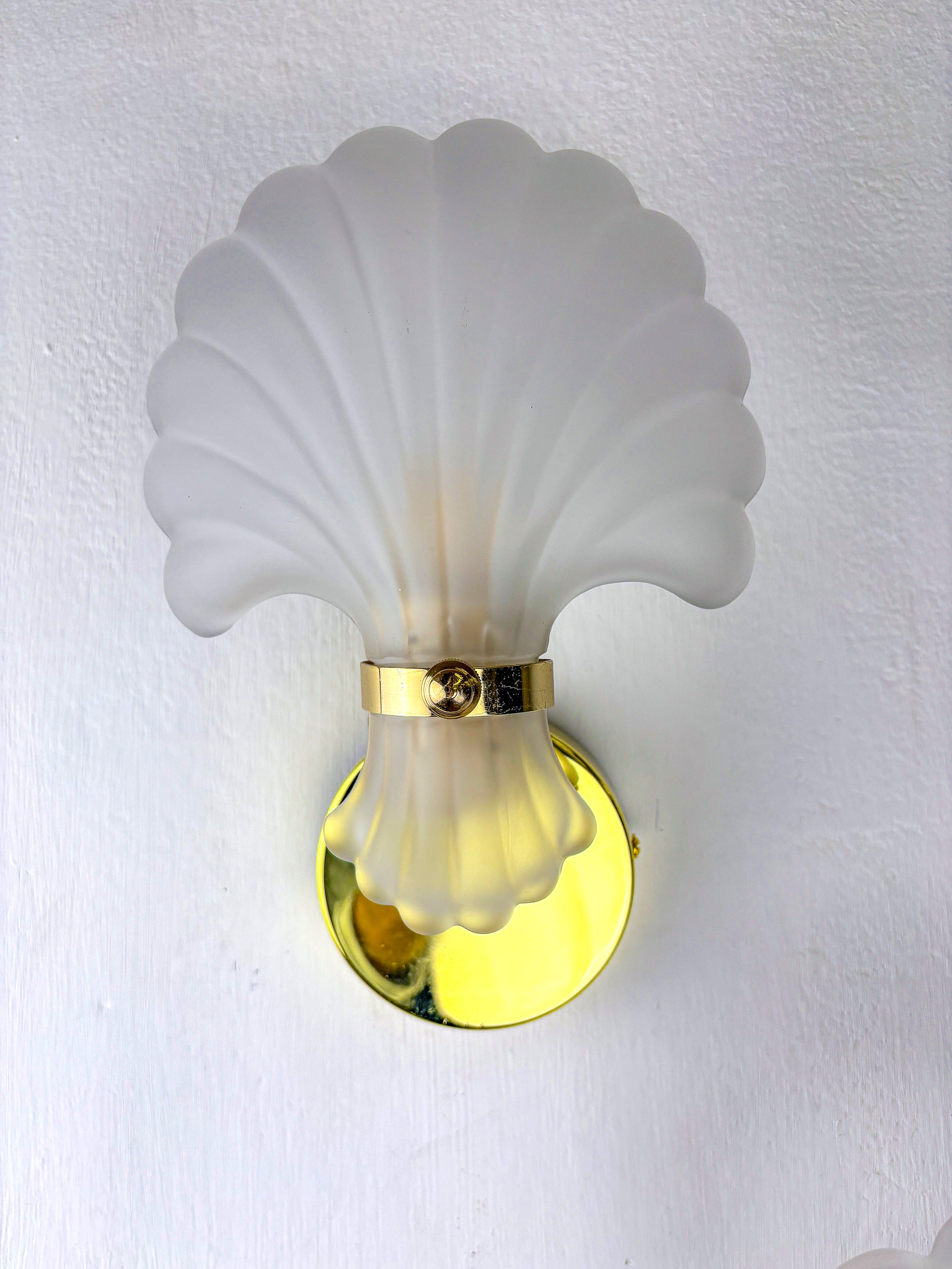 Art Deco Shell Wall Sconce, White frosted Glass, France 1970s