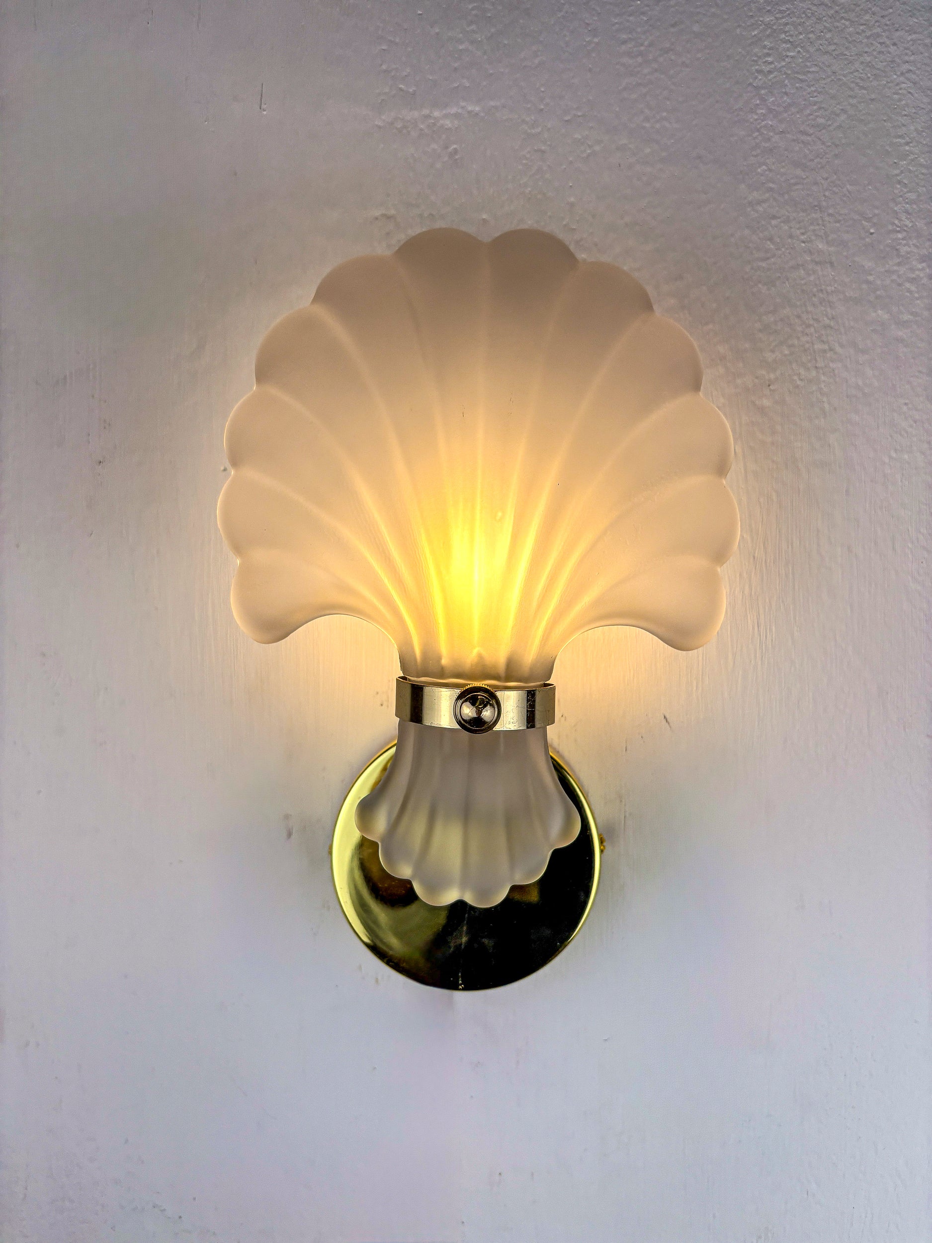 Art Deco Shell Wall Sconce, White frosted Glass, France 1970s