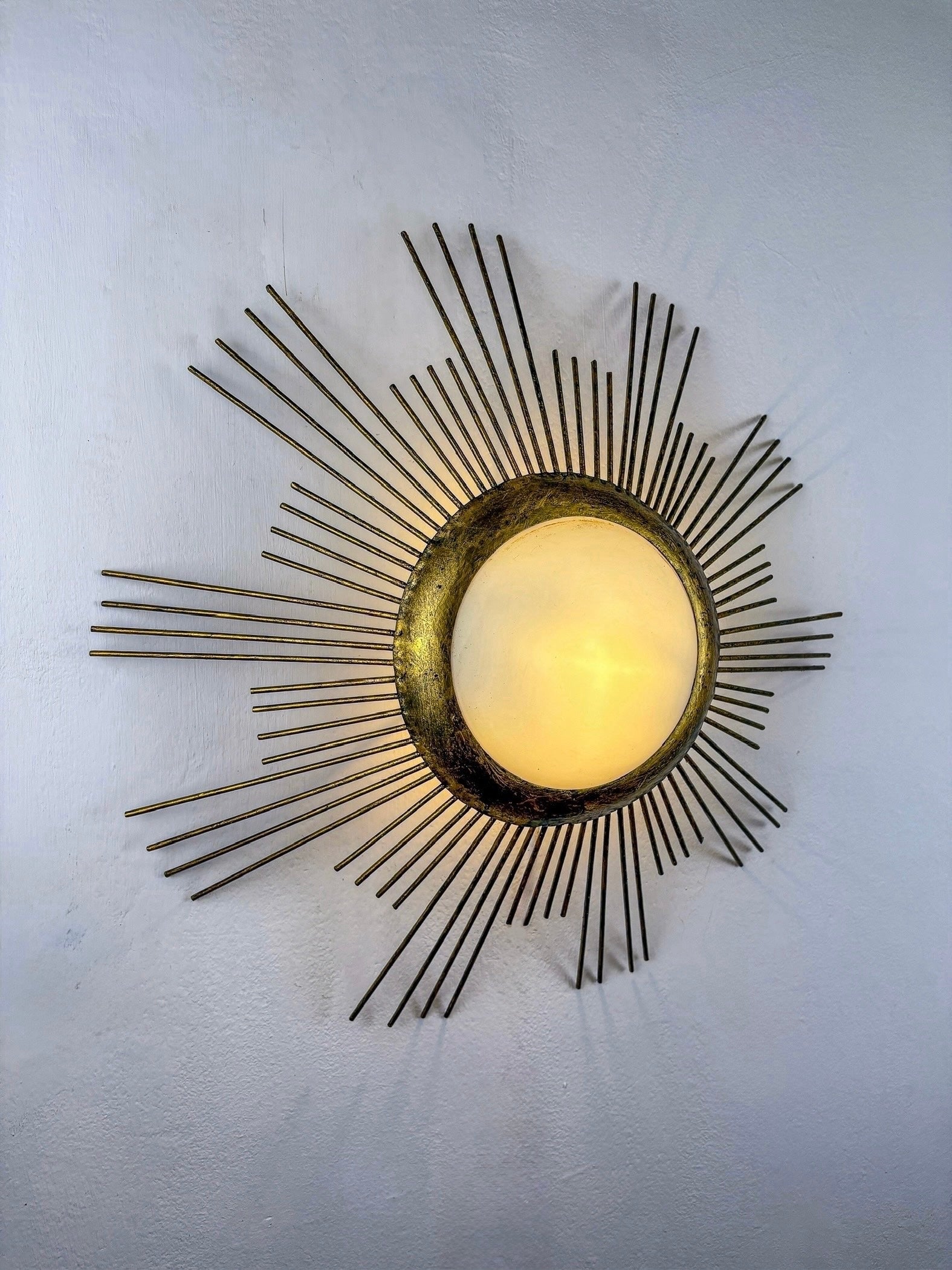 Large Sunburst Brutalist Ceiling Flush Mount or Pendant – Gilt Iron Rays & Opaline, France, 1950s