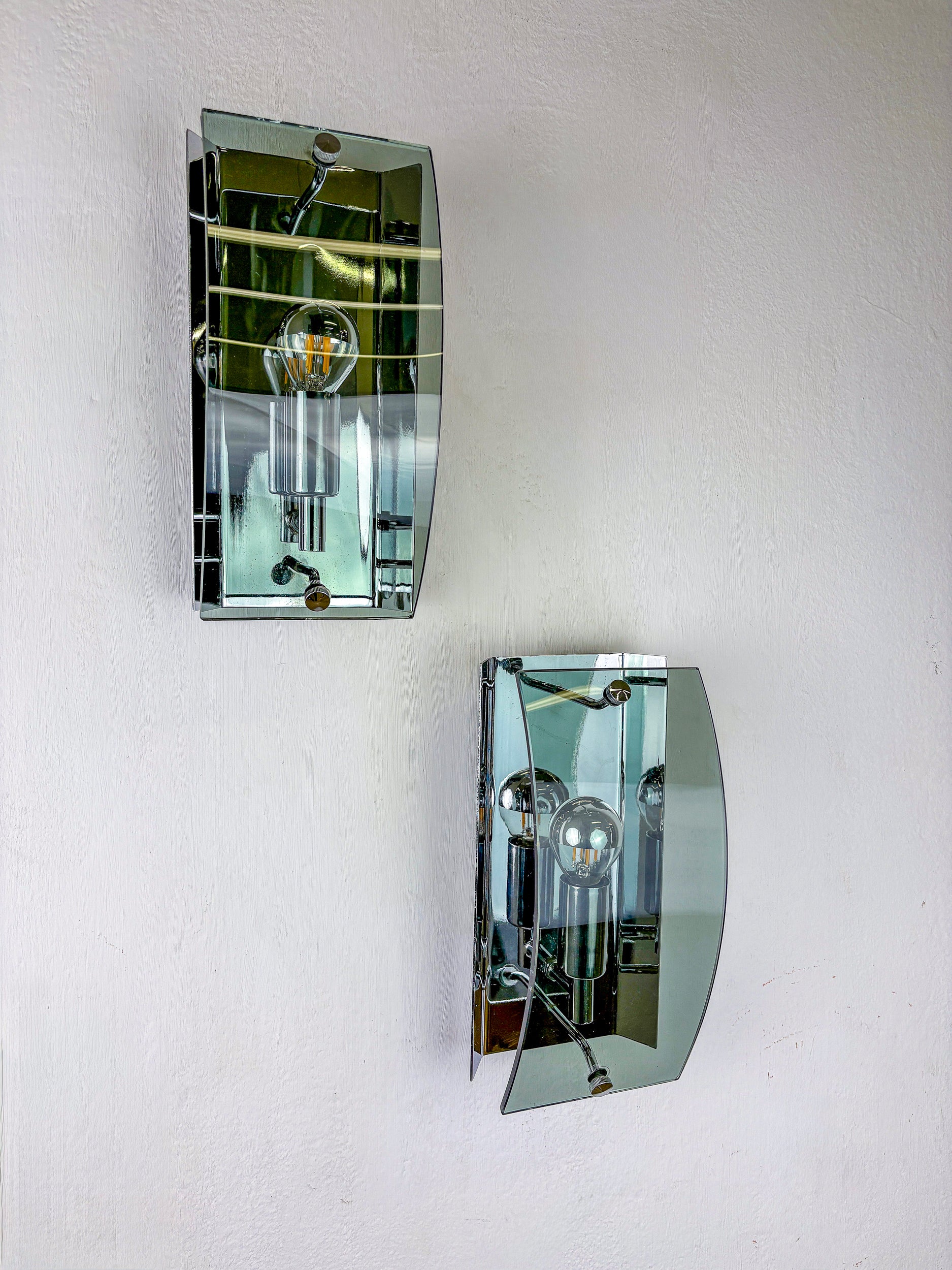 Pair of veca wall lamps, Green Murano glass, italy, Circa 1970's