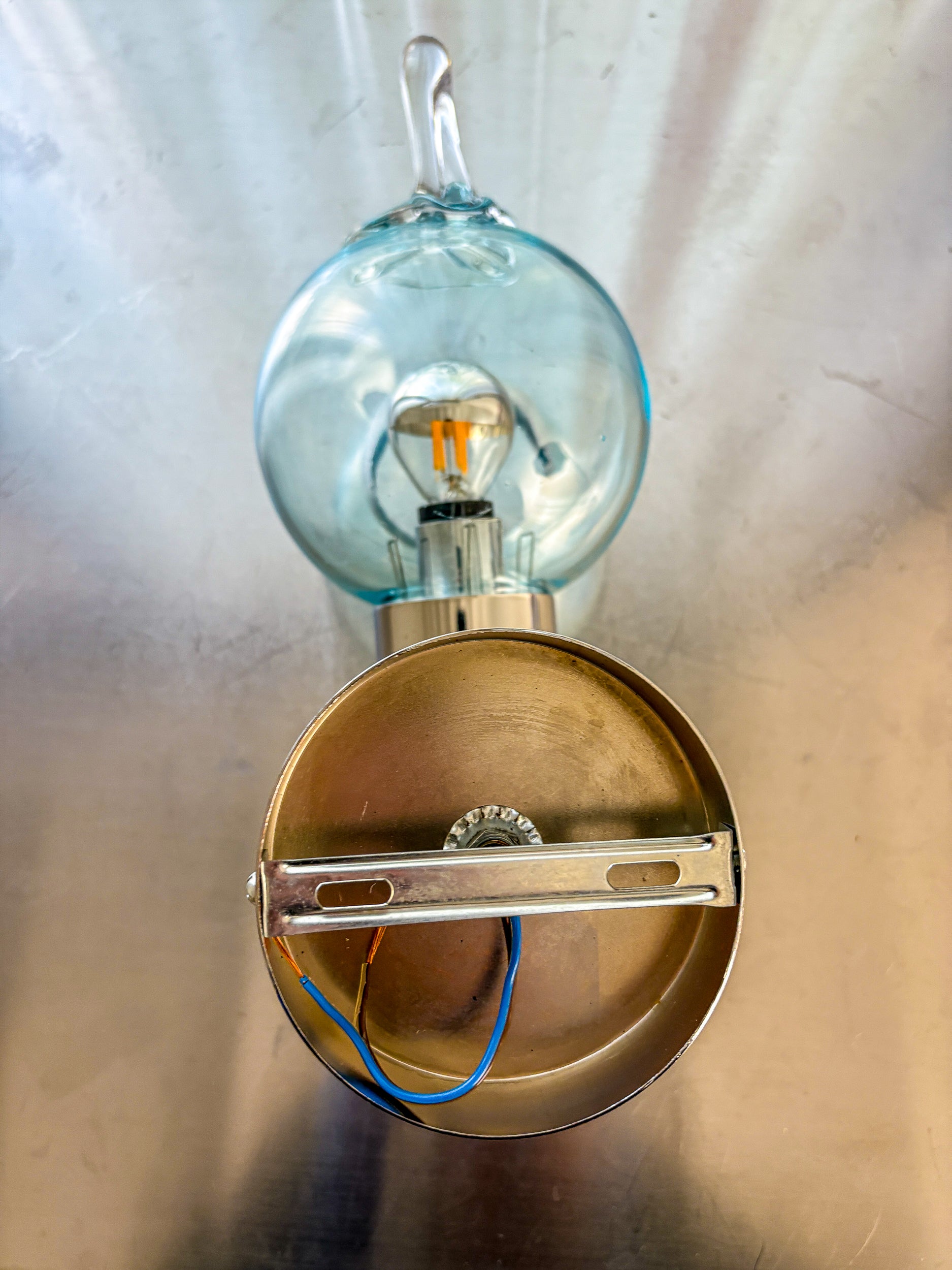 Toni Zuccheri Drop Shaped Wall Sconce  , Murano Glass, Italy, Circa 1970s