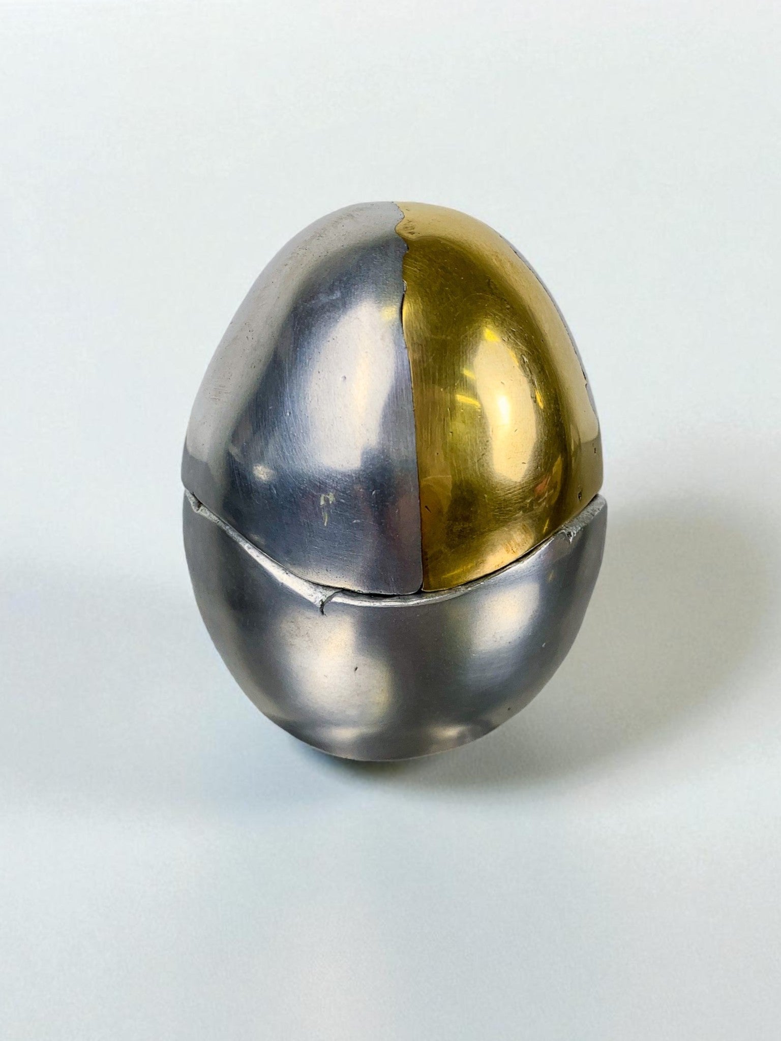 Brutalist Egg shaped lighter-ashtray by Ardisur, Bronze and aluminum, 1970's, Spain
