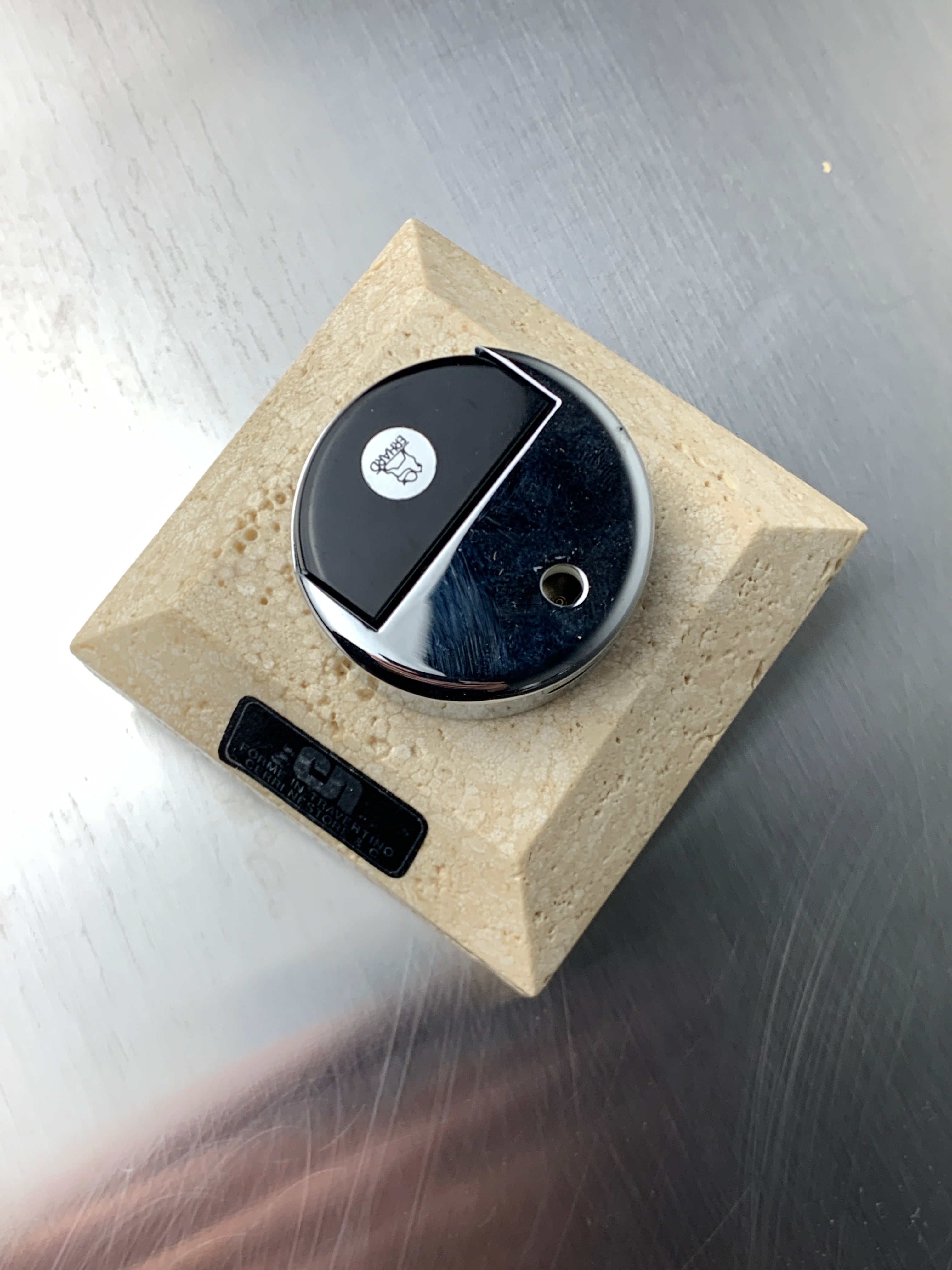 Brutalist lighter by Fratelli Mannelli, travertine, Italy, Circa 1970's