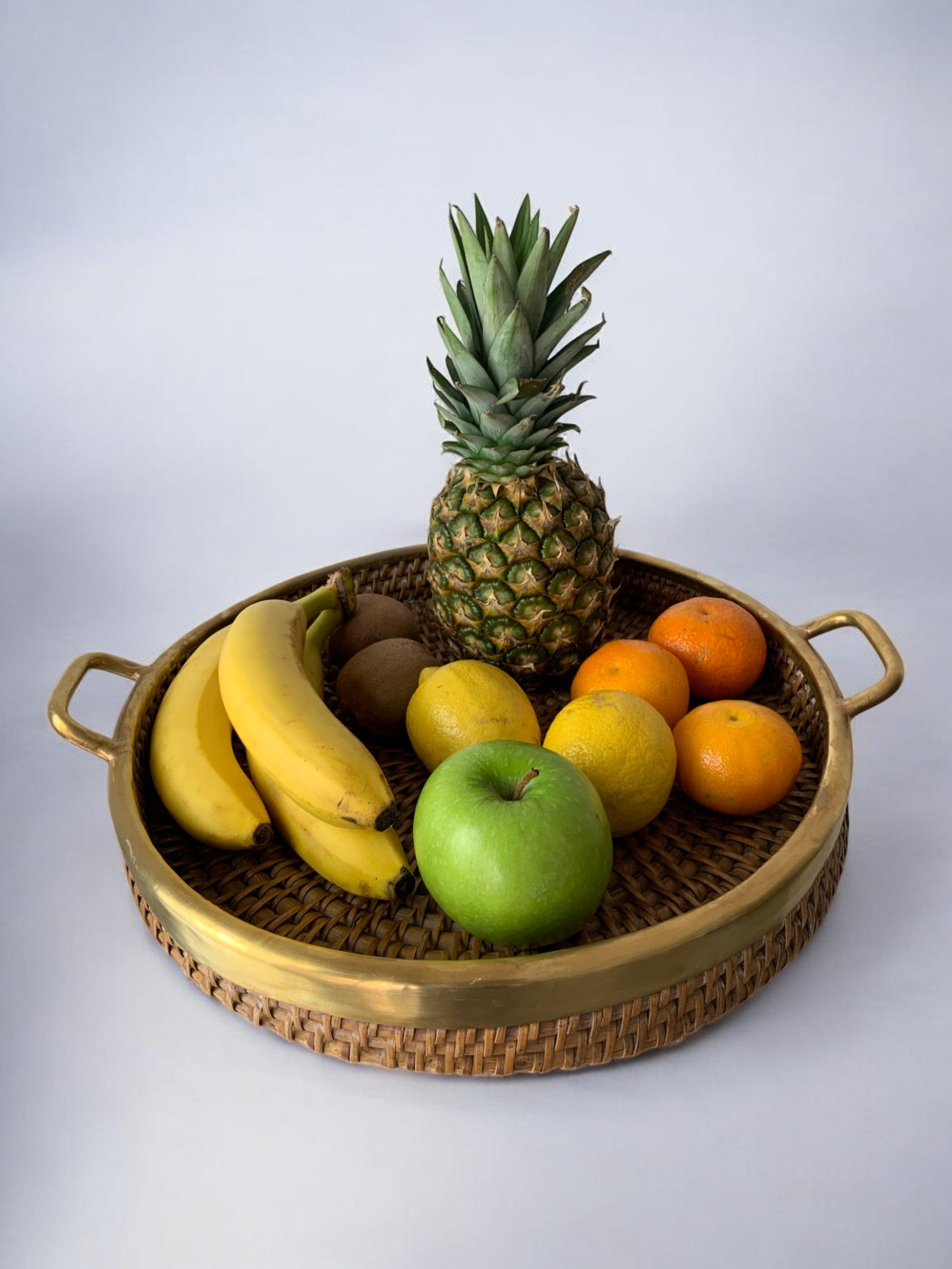 Circular rattan and brass tray, Italy, 1970's, 38° Diam