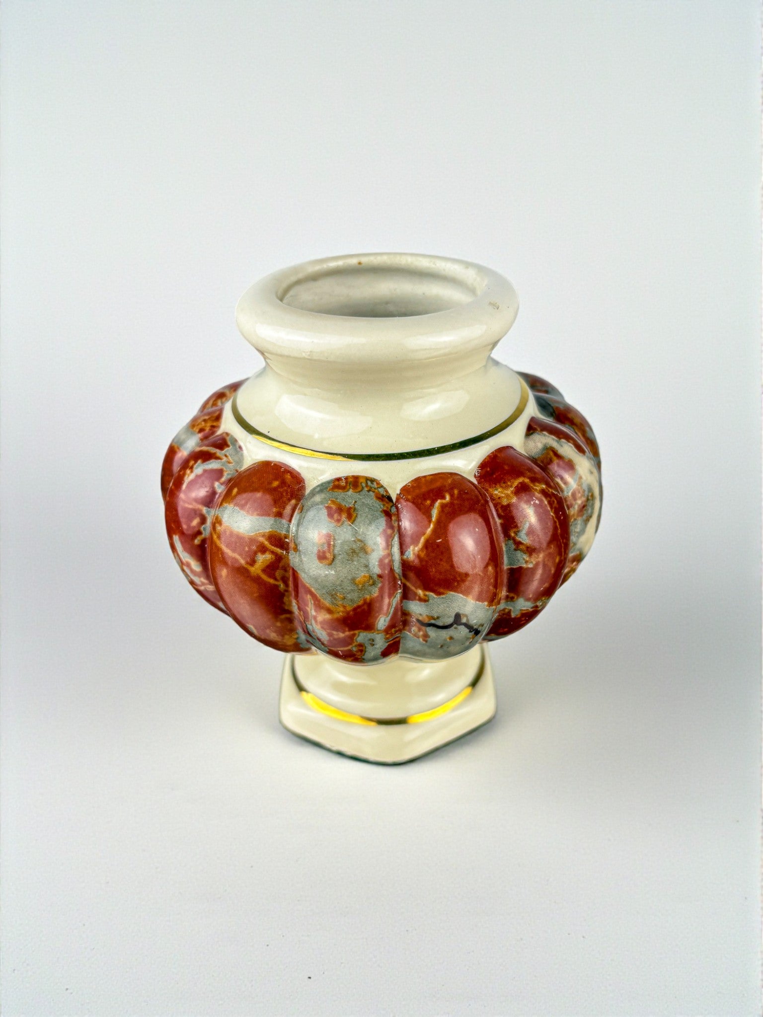 Tommaso Barbi Ceramic vase, hexagonal base & rounded edge, Italy, 1970's