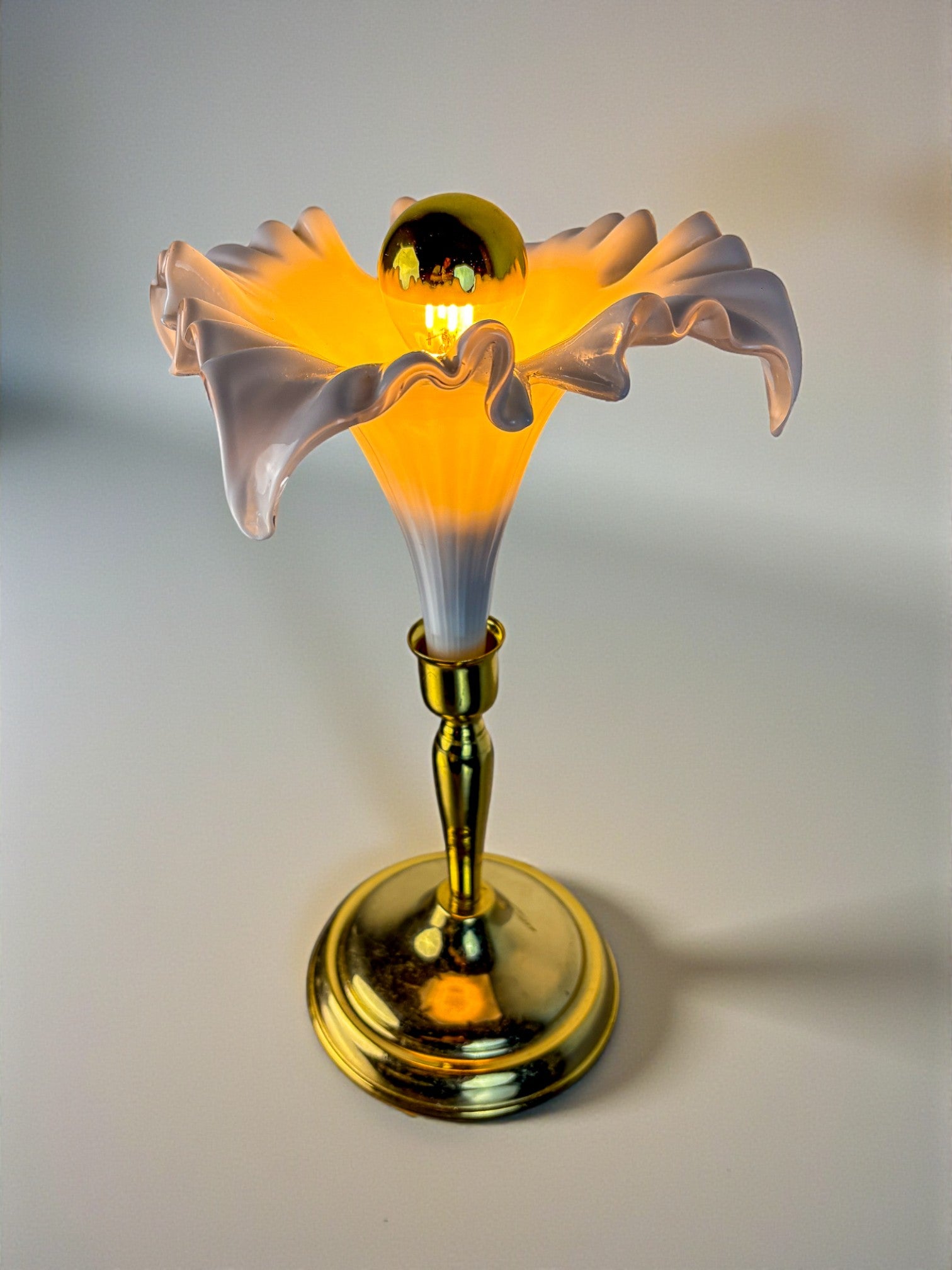 Italian White Calla Lily flower table lamp, murano glass, Circa 1970's